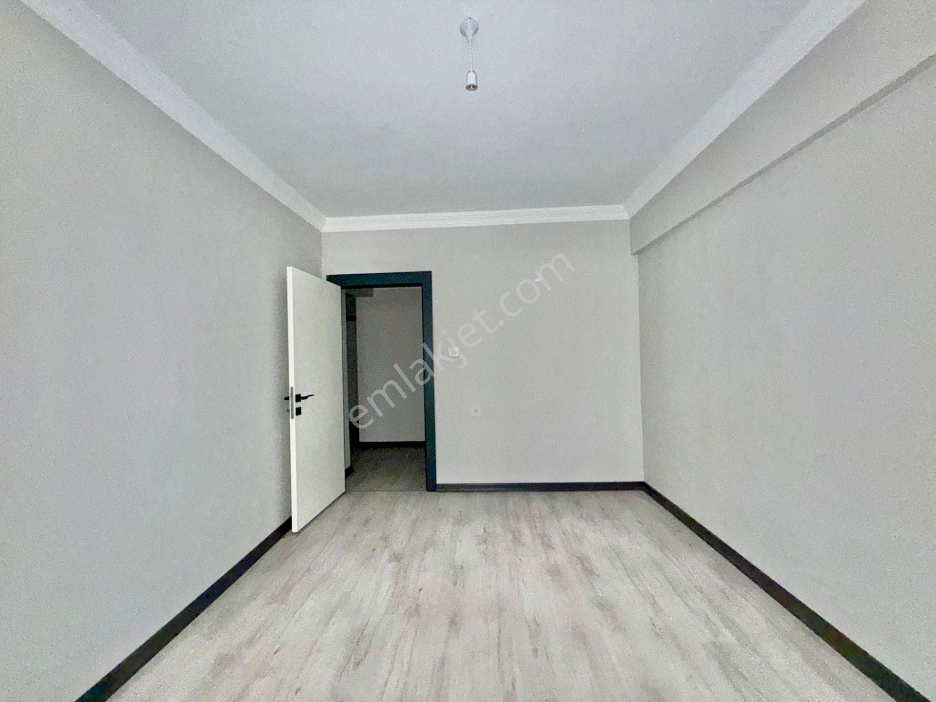 Pursaklar Fatih Mah. Diş Hastanesi Yakını Ara Kat 3+1 Daire - Görsel 16