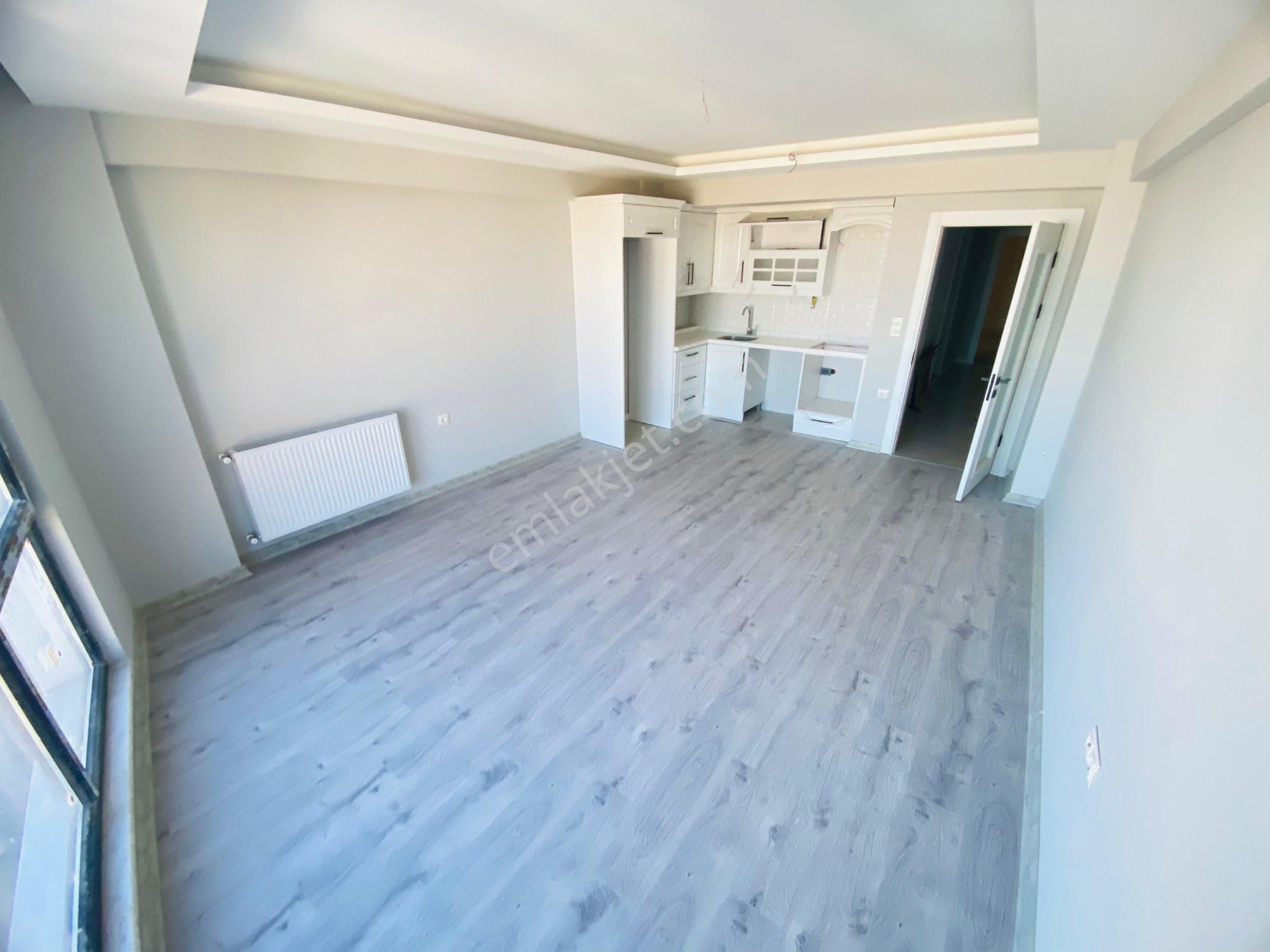 Furkan Emlaktan İlyasköy Mh. 2+1 4.kat 105m2 Deniz Manz. Caddeye Cephe Sıfır Fırsat Daire - Görsel 6