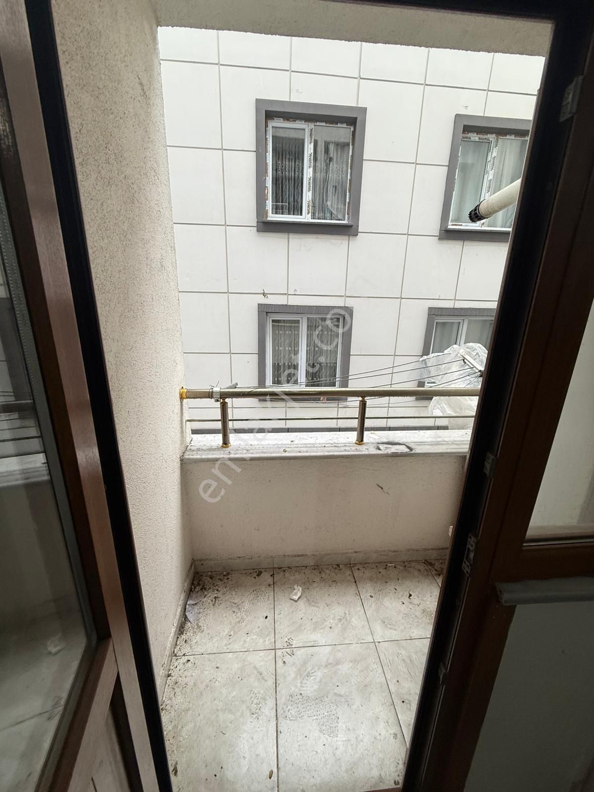 Başakşehir Güvercintepe Mahallesinde Satılık 2+1 Uygun Fiyatlı Arakat - Görsel 4