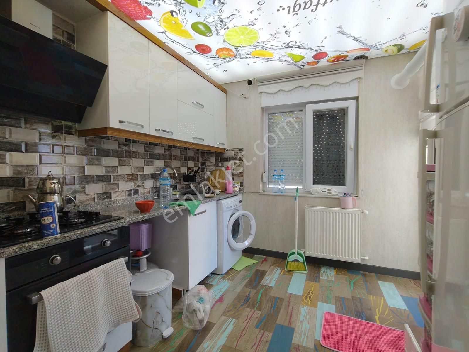 Mevlana Cad. 2 Sokak Mesafede Kombili Asansörlü Ayrı Mutfaklı Fırsat 2+1 - Görsel 5