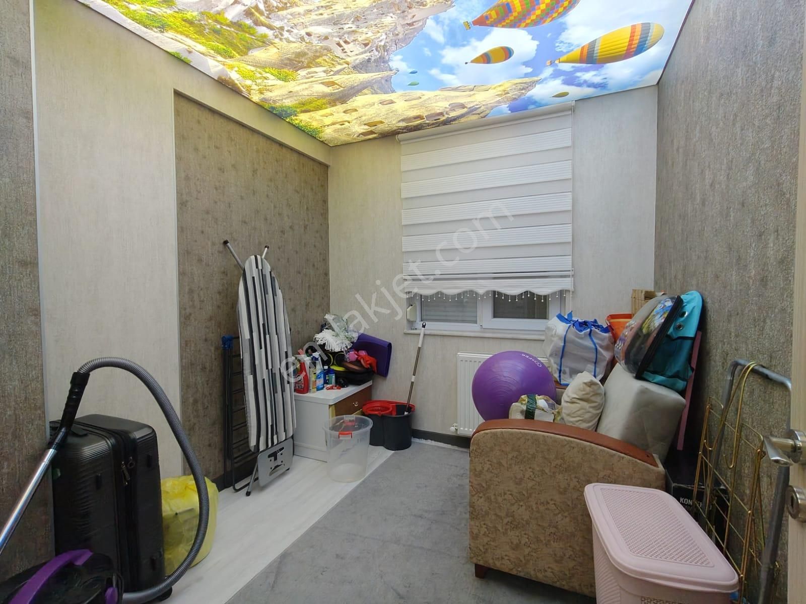 Mevlana Cad. 2 Sokak Mesafede Kombili Asansörlü Ayrı Mutfaklı Fırsat 2+1 - Görsel 8