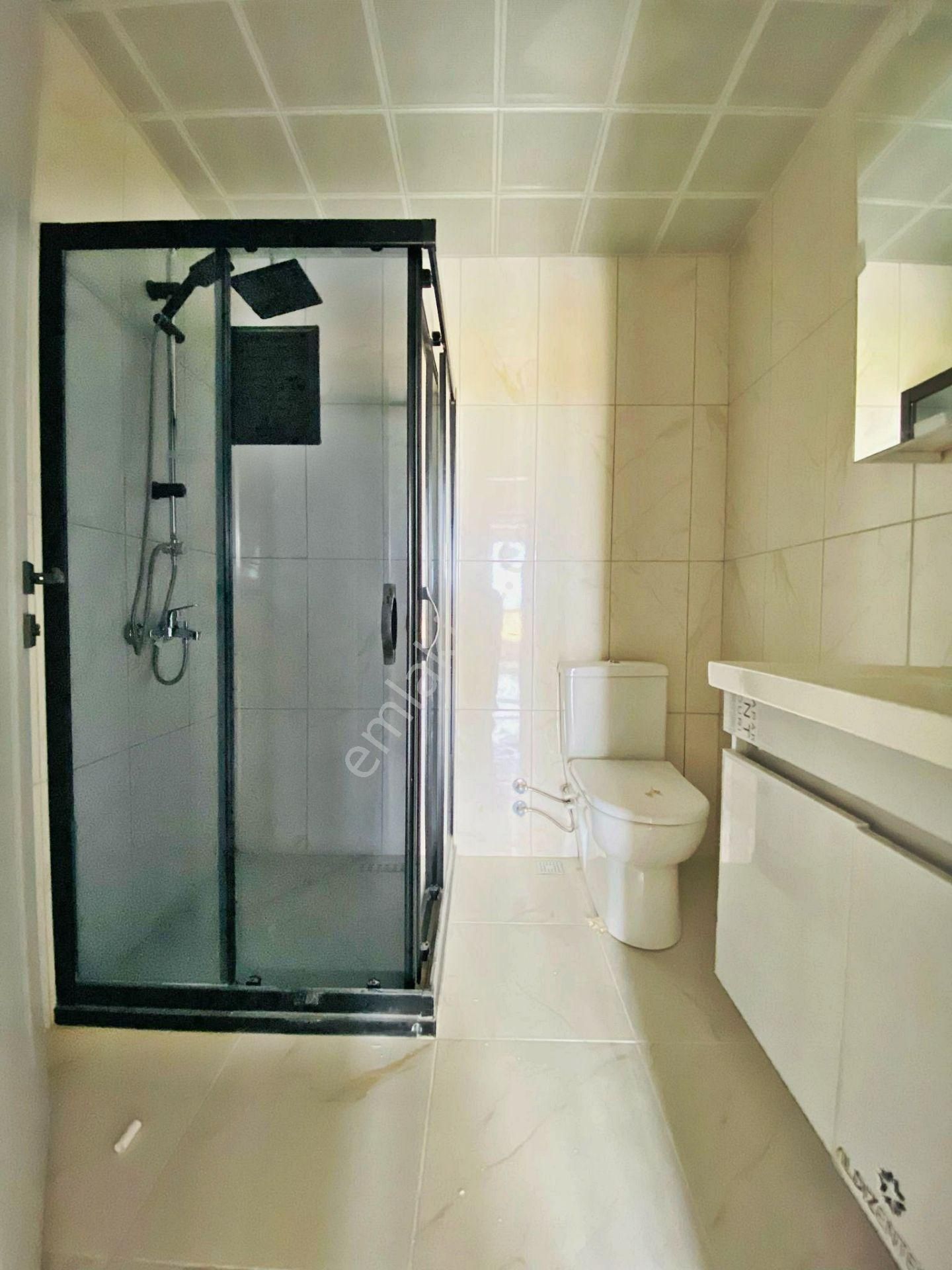 Merkezin İçinde İskanlı İşçilik Harikası Ultra Lüks Arakat 3+1 - Görsel 34