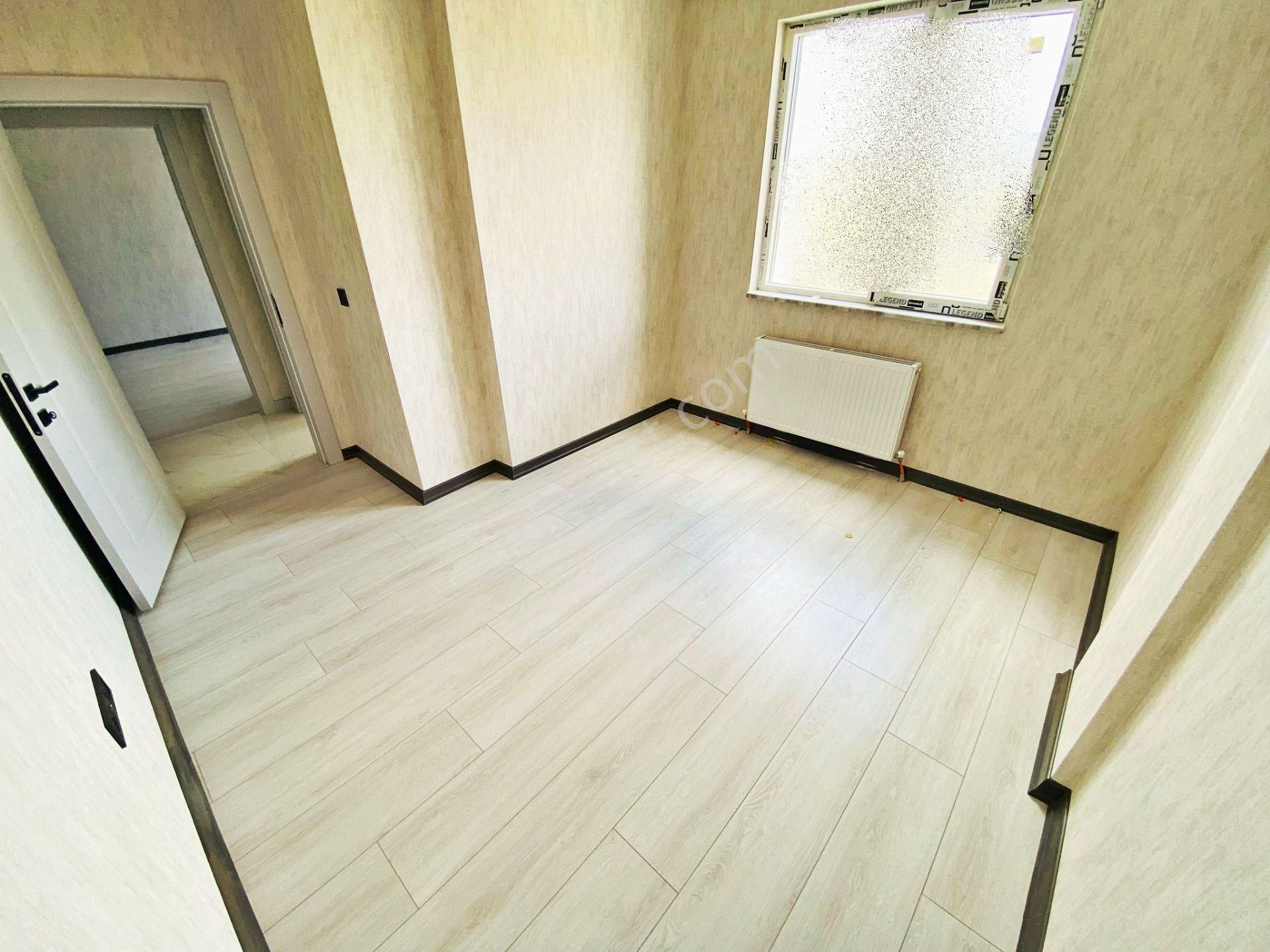 Merkezin İçinde İskanlı İşçilik Harikası Ultra Lüks Arakat 3+1 - Görsel 24