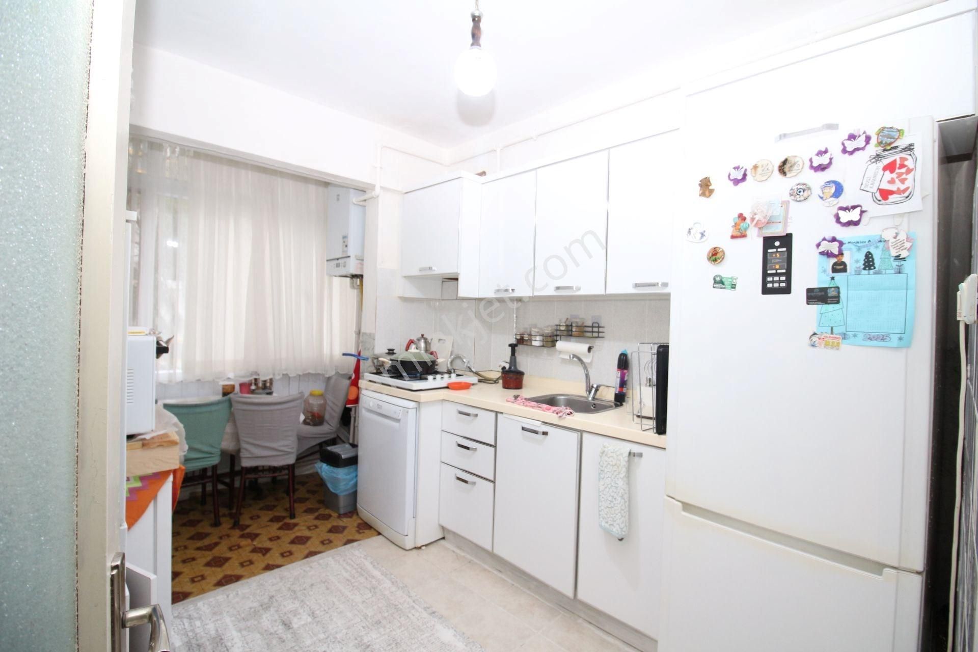 Faruk Akarkarasu Caddesi Üzeri 3+1 Doğalgazlı Arakat - Görsel 11