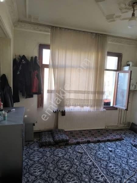 Ankara Caddesi Üzerinde Beşyol Yakını Arakat 2+1 Satılık Daire Eminevime Uygun - Görsel 2