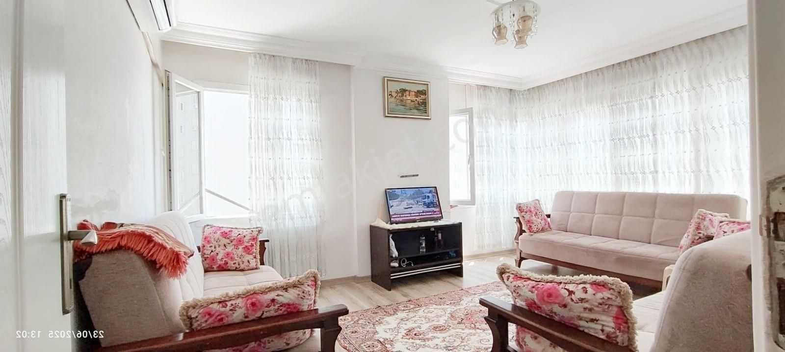 Alpaslan_türkeş_anadolu_lisesine_yakın_gbk_cepheli_kaçmaz_fırsat - Görsel 8