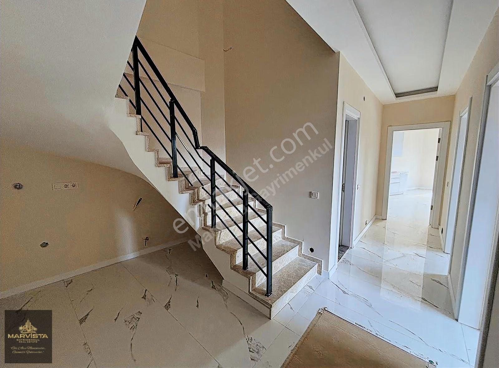 Marmaris Merkezde, Sıfır Binada, Geniş Satılık 5+1 Daire - Görsel 28