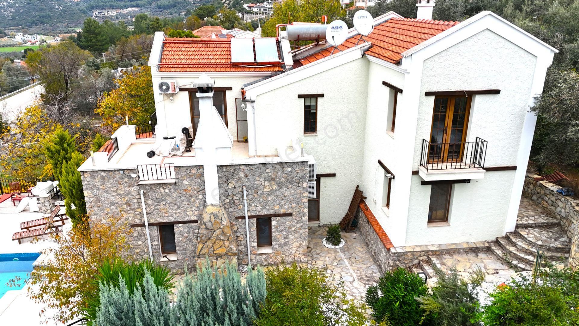Goldhouse Dan Satılık 3+1 Müstakil Havuzlu Fırsat Villa - Görsel 13