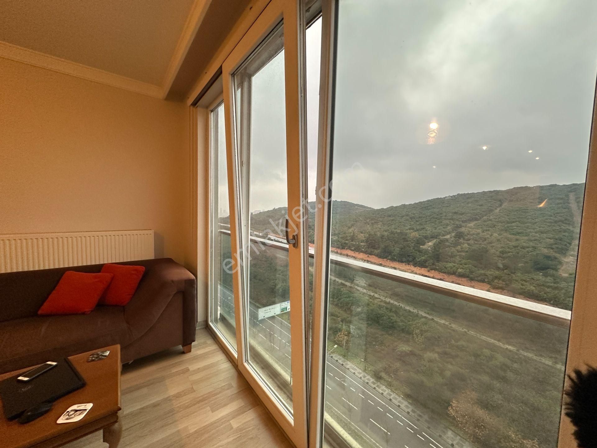 Sancaktepe Evora Park Sit. Eşyalı Orman Manzaralı 1+1 Kiralık - Görsel 15