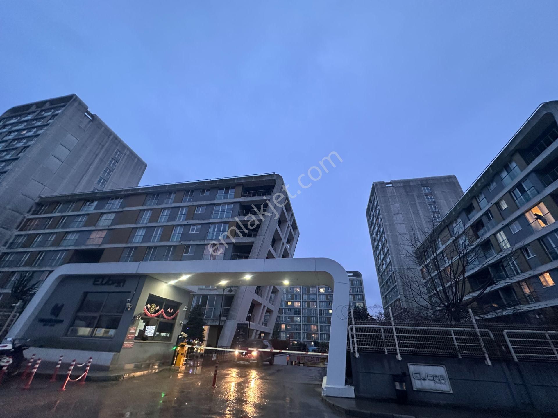 Sancaktepe Evora Park Sit. Eşyalı Orman Manzaralı 1+1 Kiralık - Görsel 34