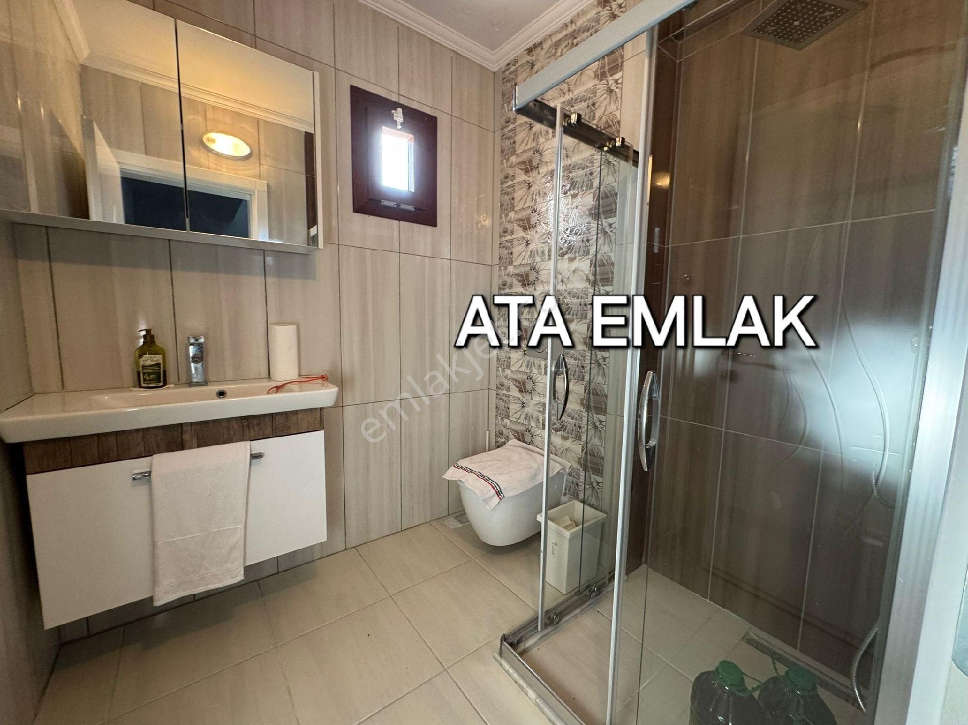 Davutlarda Plaja Yakın Havuzlu Sitede Geniş Bahçeli Tek Müstakil 4+1 Villa - Görsel 16