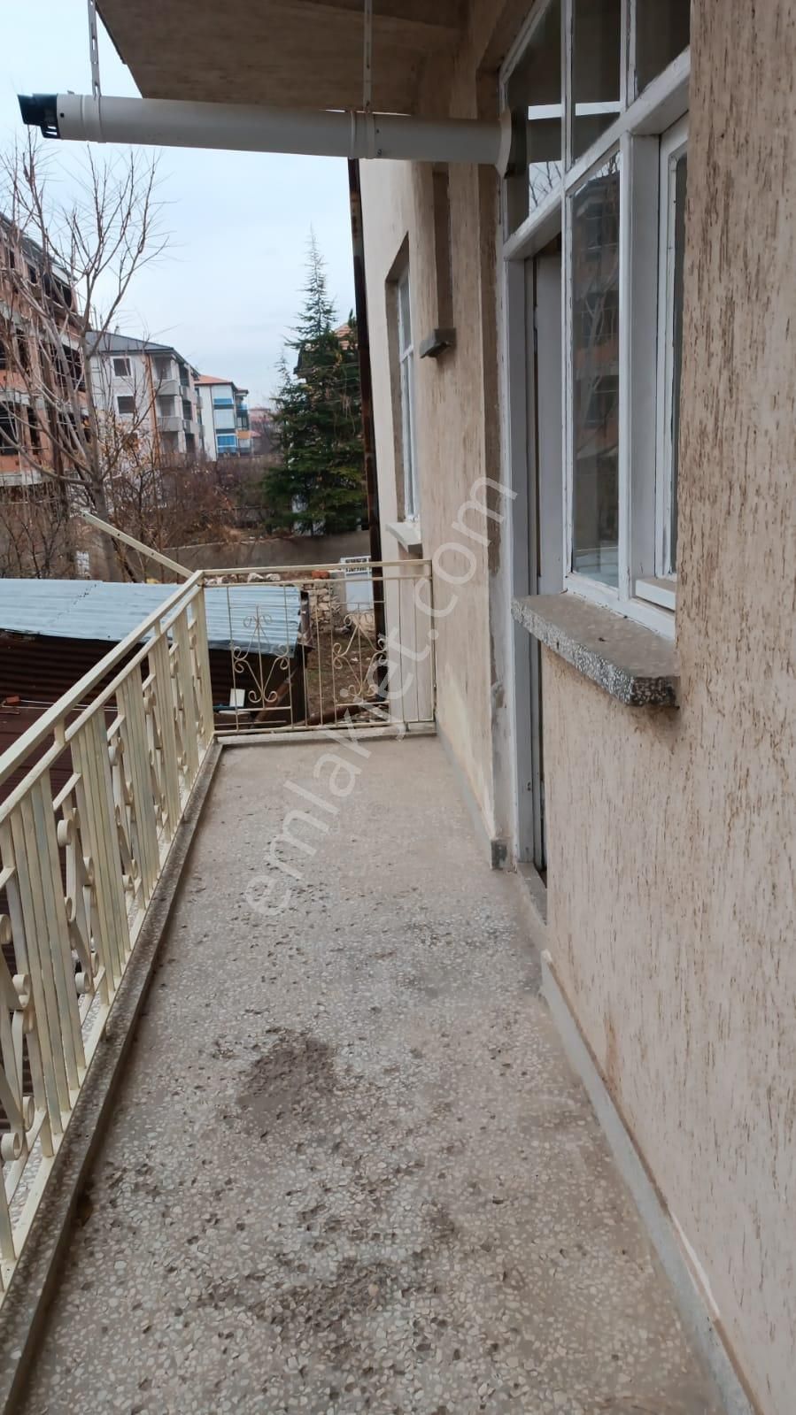 Ilgında Çarşı Merkeze Yürüme Mesafeli Güney Cepheli Orta Kat Daire - Görsel 10