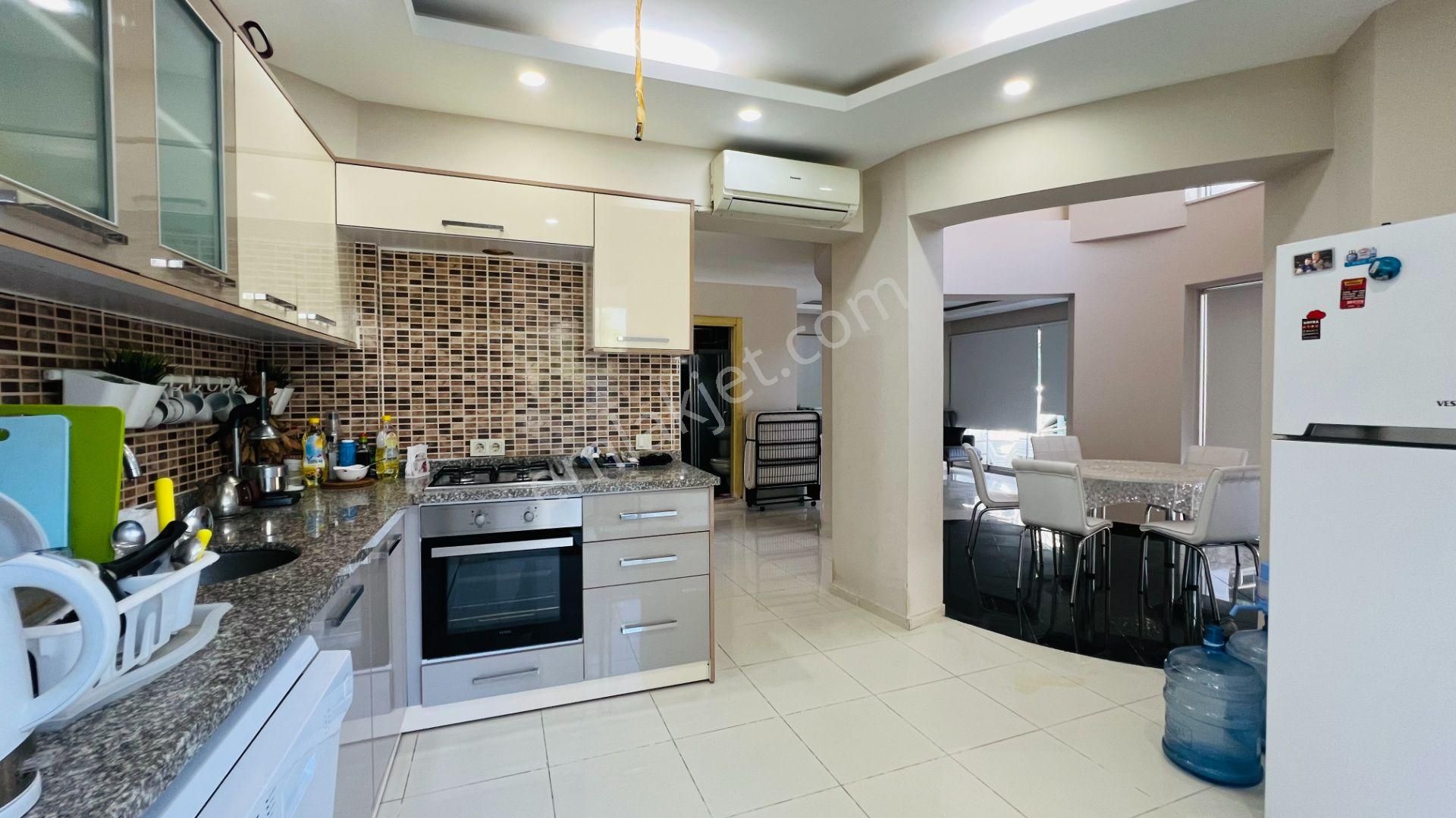 Antalya Kemer Tekirova'da Satılık Müstakil Villa - Görsel 15