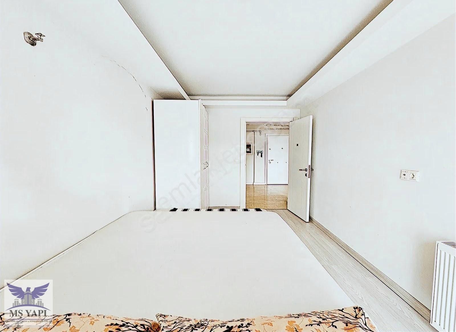 Sosyal Tesis Cenneti Sitede Geniş 3+1 Metrobüs Yürüyüş Mesafesi - Görsel 8