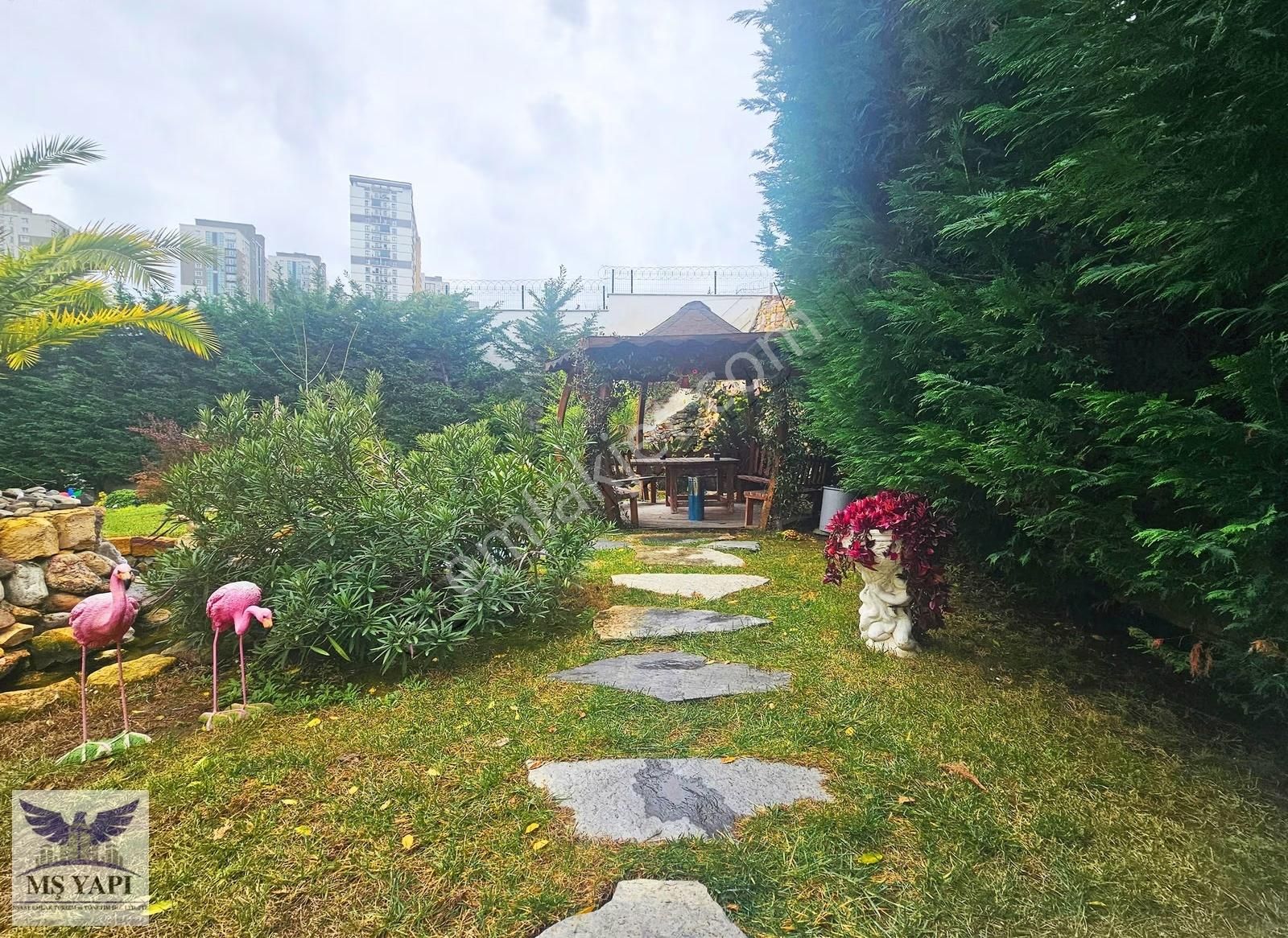 Satılık! Kat Mülkiyetli, Eşyalı, Full Tesisli 1+1 İz Tower - Görsel 3