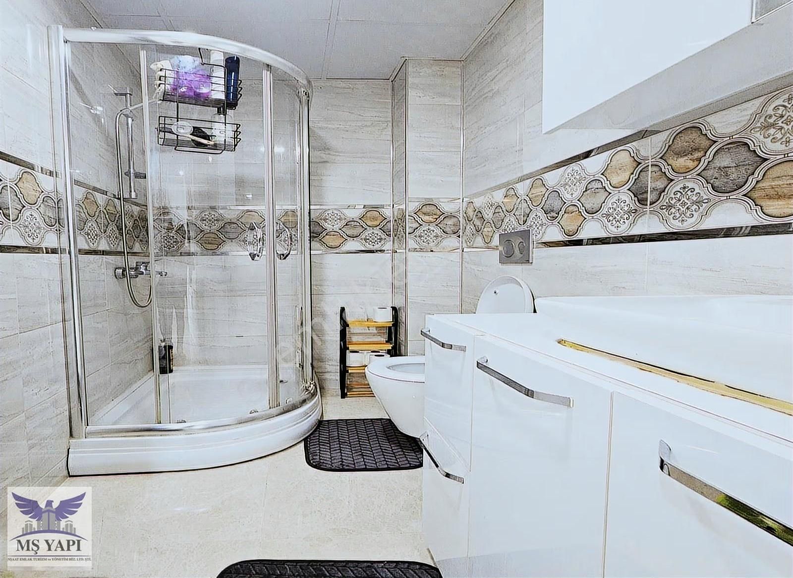 Lüks Severlere Özel! Full Eşyalı Modern 2+1 Satılık Daire - Görsel 24