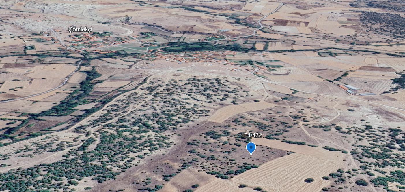 Aslanapa Çömlekçi Mahallesınde Yerleşime Yakın Kadastro Yoluna Cepheli 2170m2 Satılık Arazi - Görsel 2
