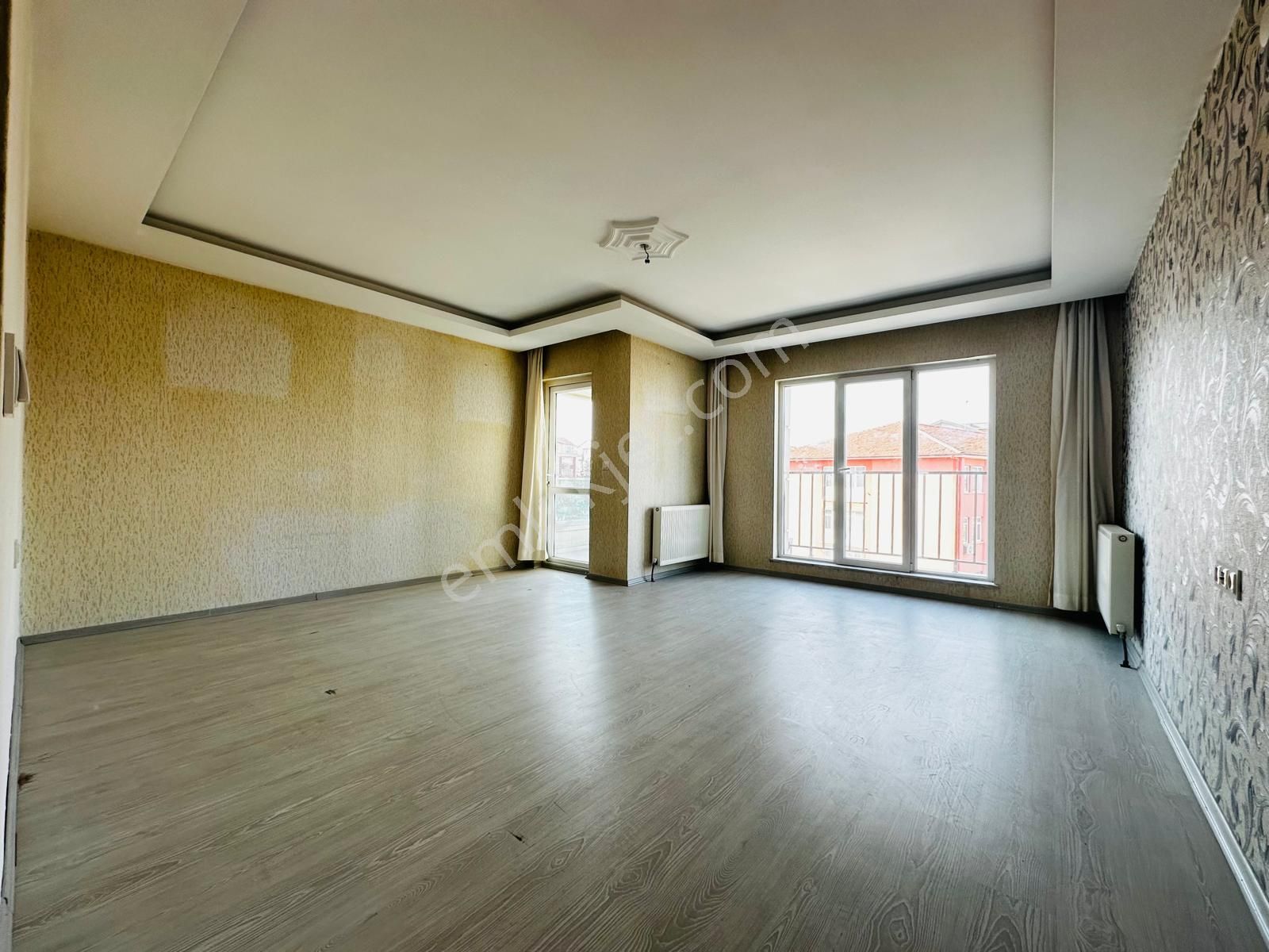 Kalecik Emlak'tan Cadde Üzeri Asansörlü G.b Cephe Arakat 3+1 125m² - Görsel 5