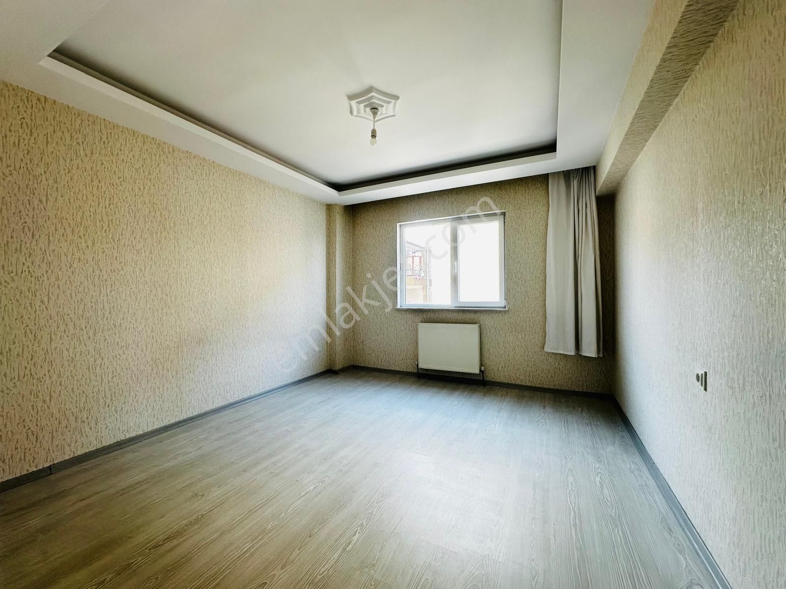 Kalecik Emlak'tan Cadde Üzeri Asansörlü G.b Cephe Arakat 3+1 125m² - Görsel 11