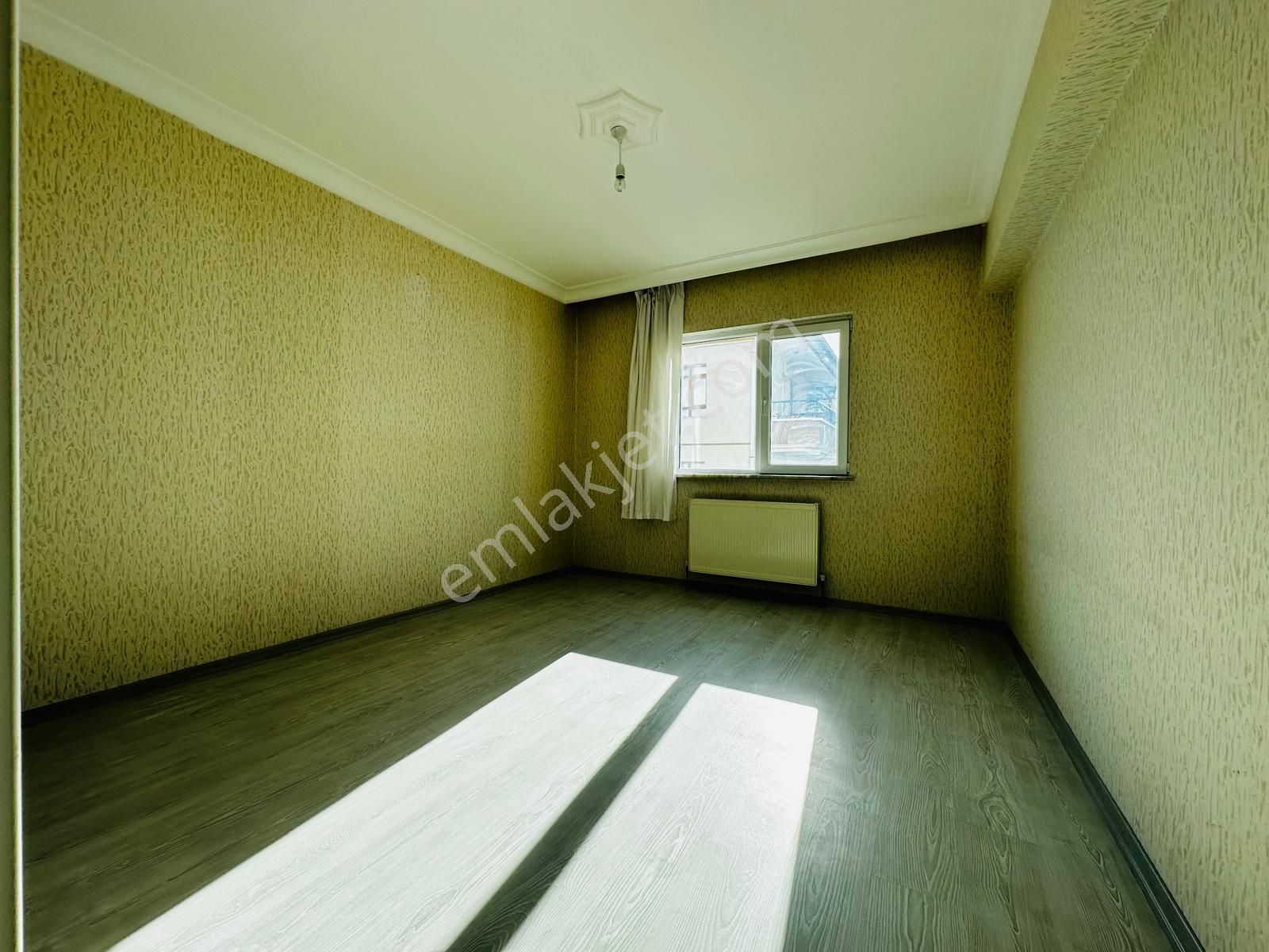 Kalecik Emlak'tan Cadde Üzeri Asansörlü G.b Cephe Arakat 3+1 125m² - Görsel 13