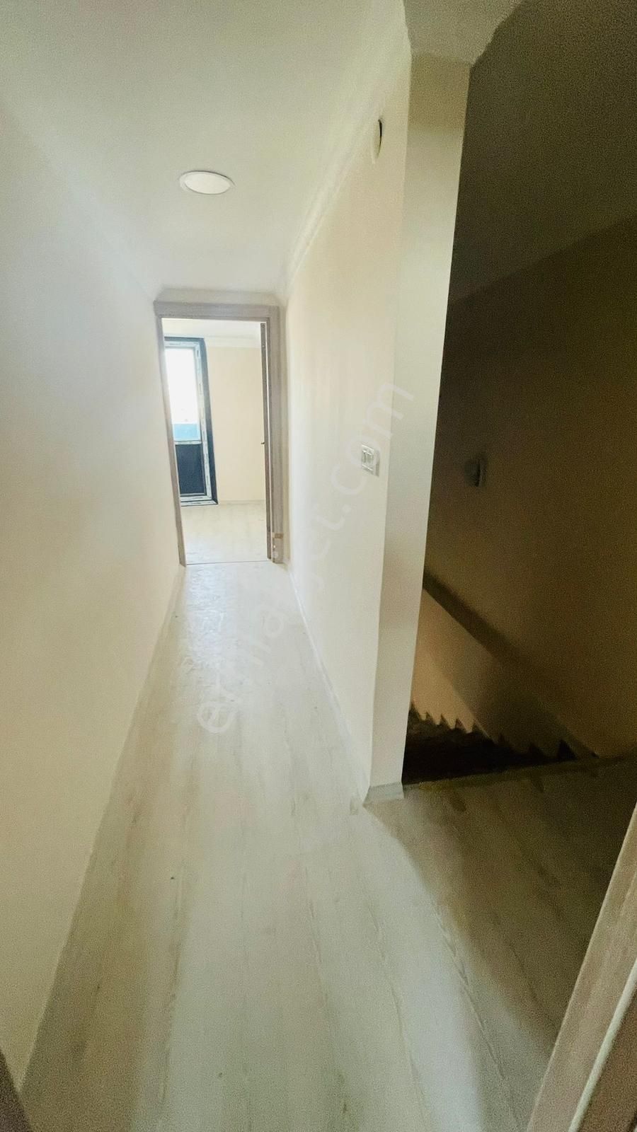 Gülyakada Sıfır Lüks 3+1 Dubleks Asansör + Otopark + Teras - Görsel 21