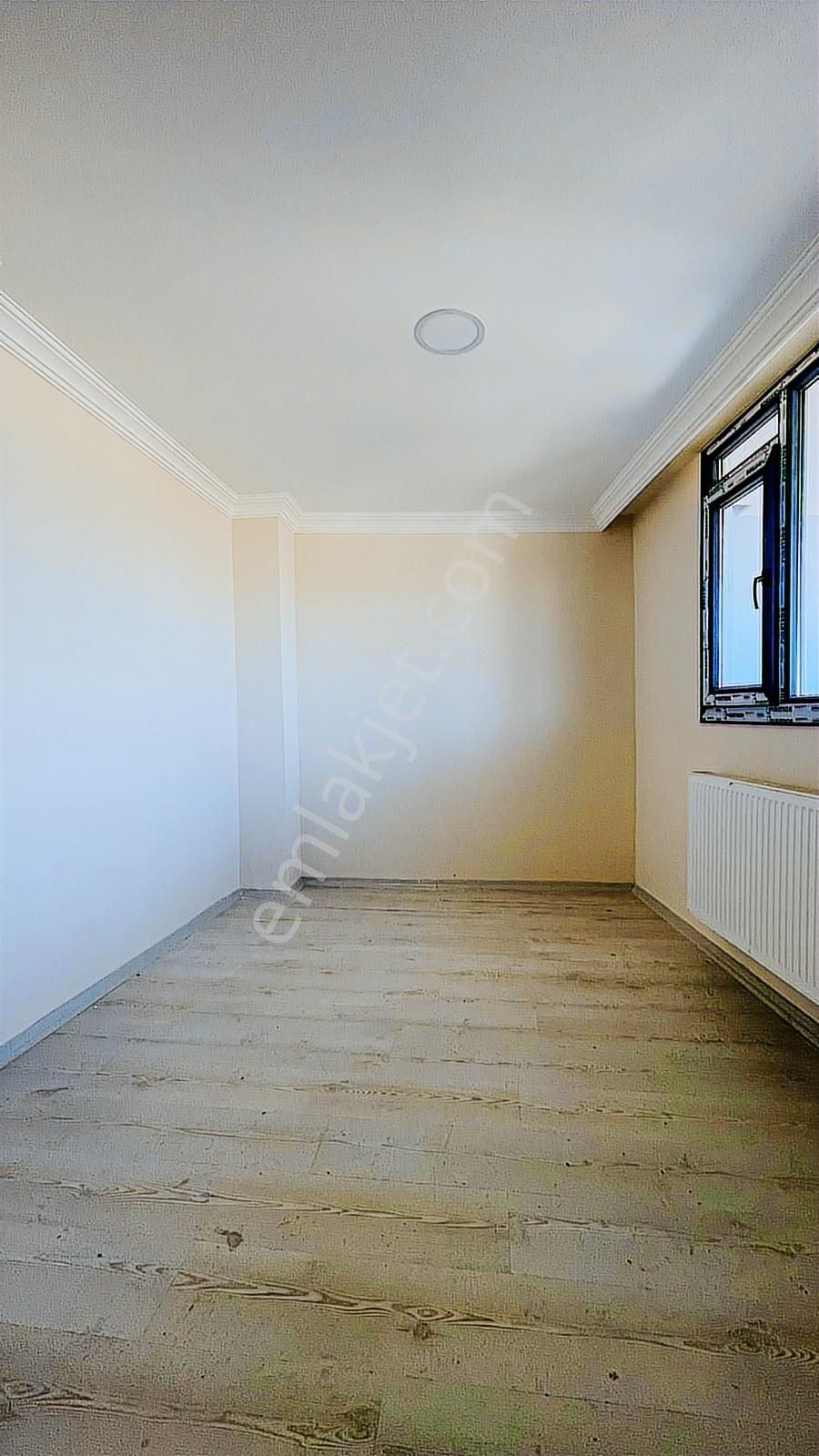 Gülyakada Sıfır Lüks 3+1 Dubleks Asansör + Otopark + Teras - Görsel 24