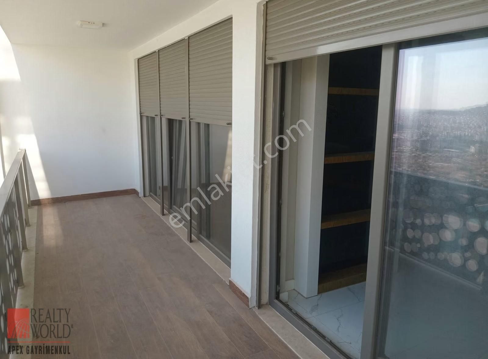 Antalya Delux'de Deniz Manzaralı Kiralık 3+1 Lüks Daire - Görsel 24