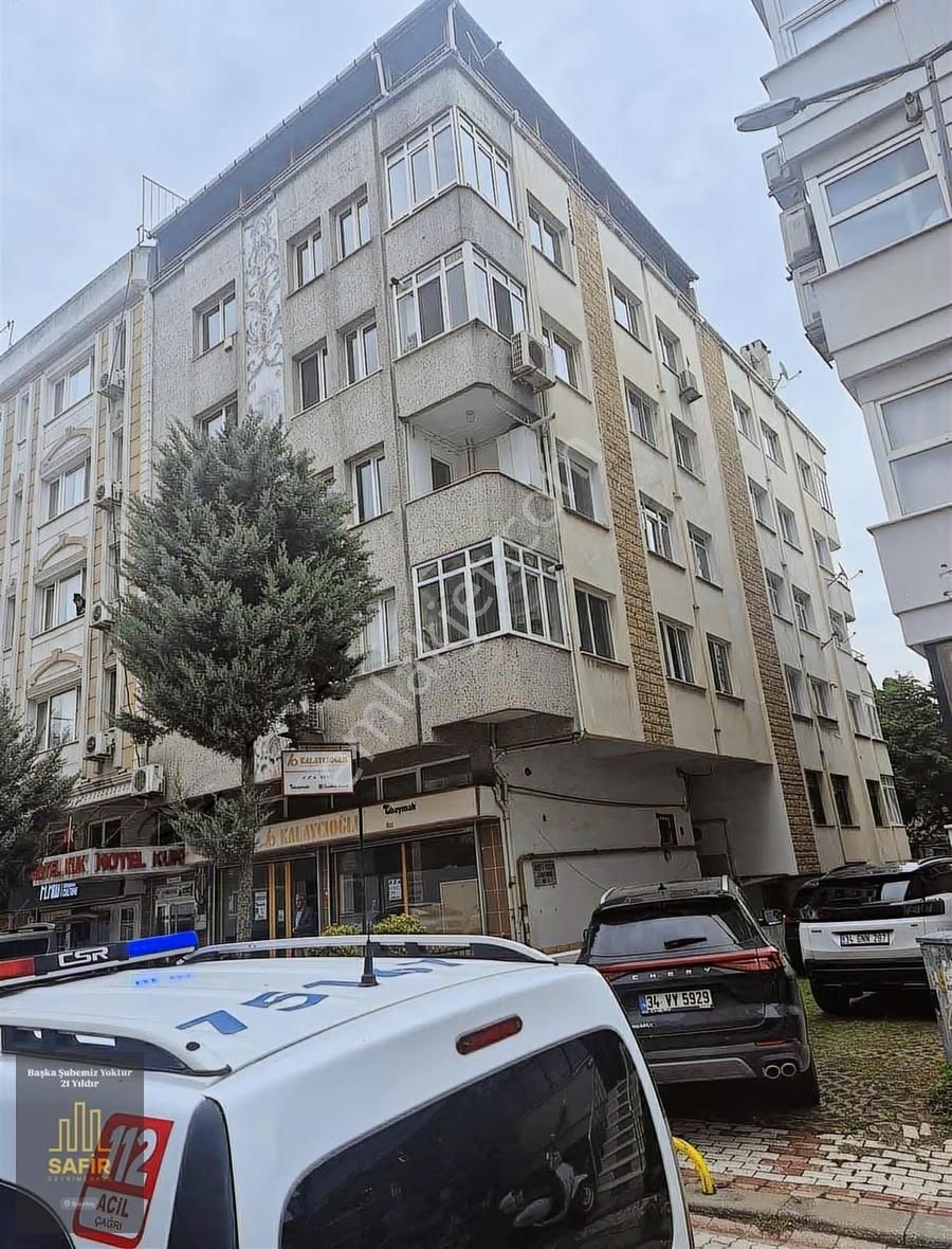 Bakırköy Kartaltepe İncirli Caddesi Yatırımlık Daire