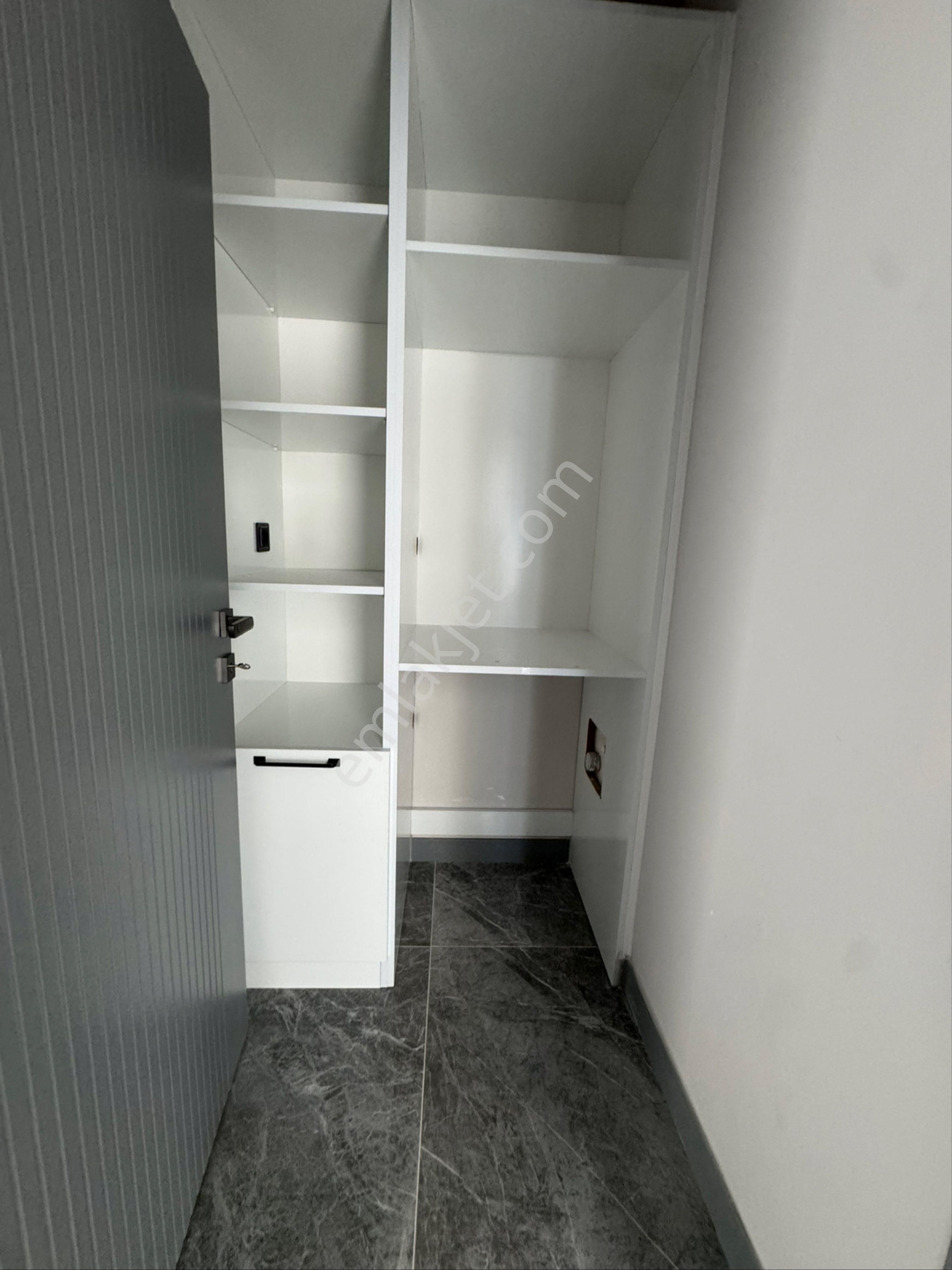 Çanakkale Merkez Lüks Geniş 3+1 Daire - Görsel 20