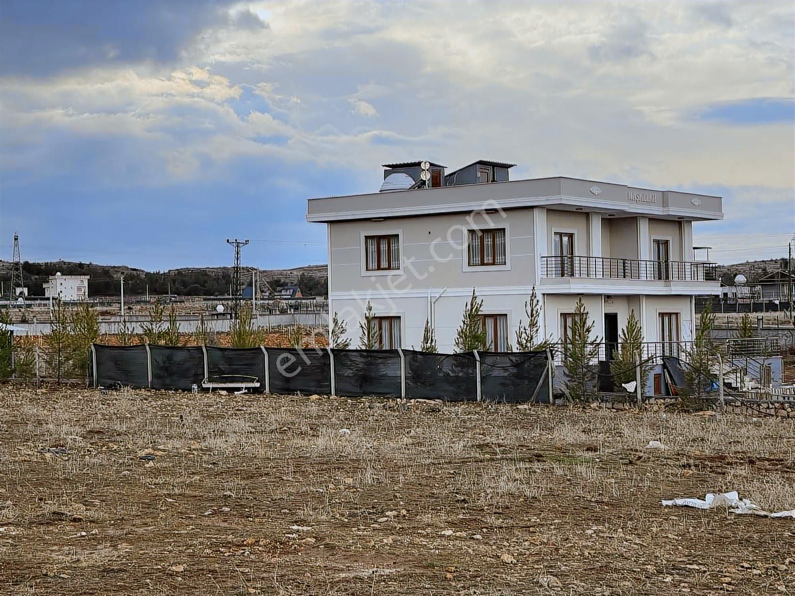 Leylak Gözde Nokta Villar Ortasında Köşebaşı Parsel Satılıktır - Görsel 30