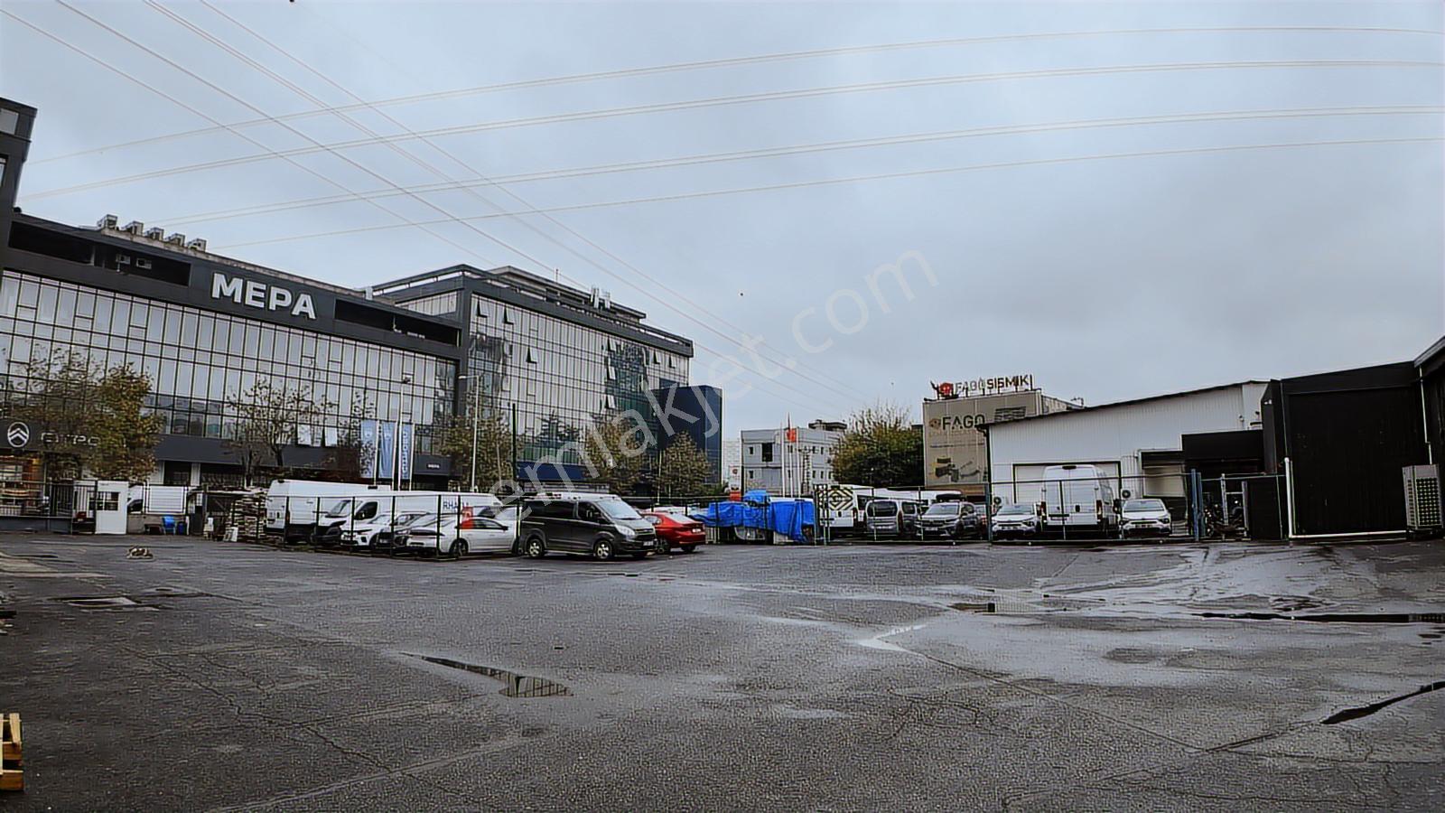 Yenibosna Lojistik Bölgesinde 3300m² Kiralık Depo Antrepo Kargo - Görsel 2