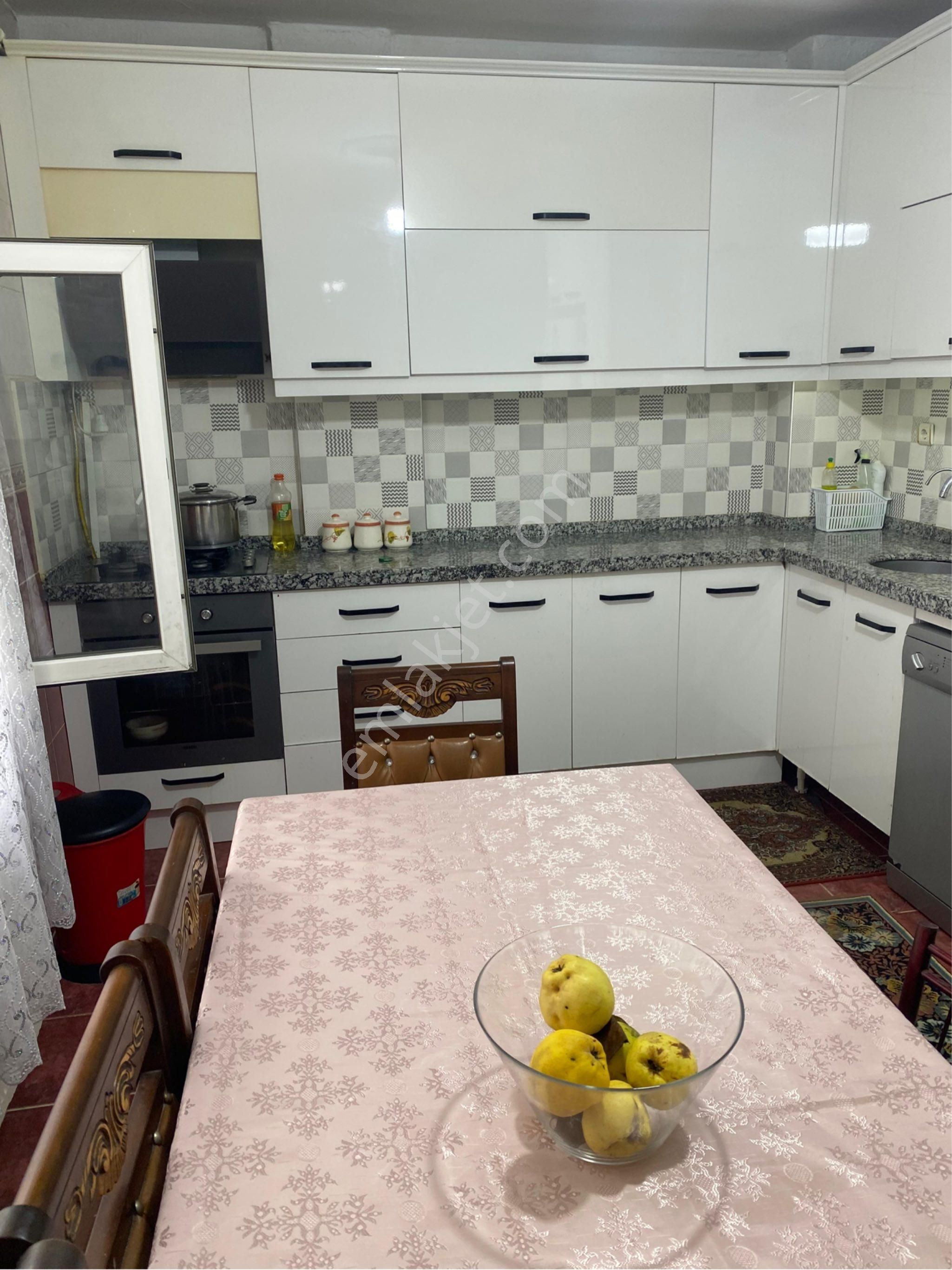 Uğurmumcu Mahallesi 2+1 120m2 Full Yapılı Dış Cephe Yeni Ve Yalıtımlı Mükemmel Konumda Arakat Fırsat - Görsel 25