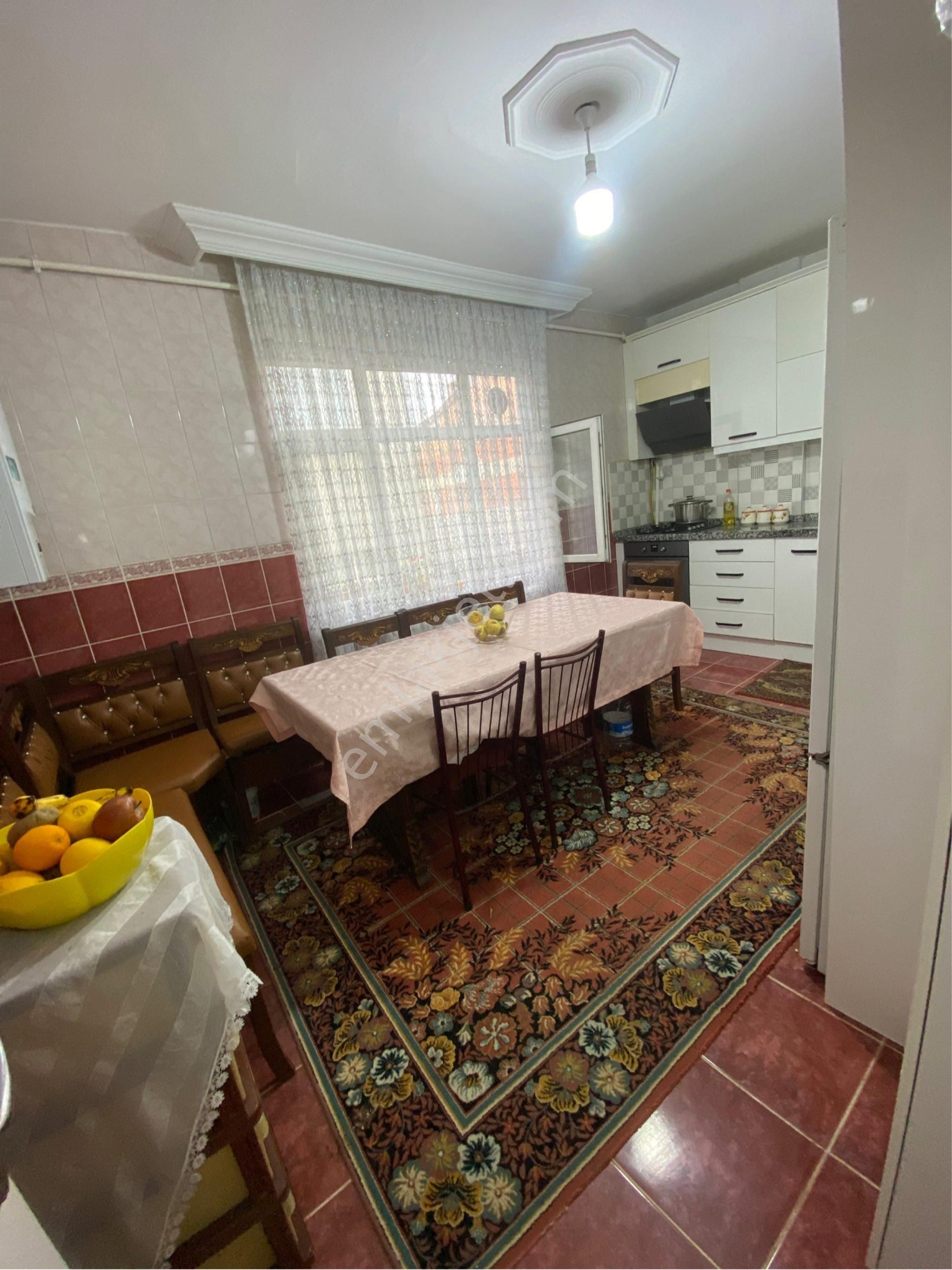 Uğurmumcu Mahallesi 2+1 120m2 Full Yapılı Dış Cephe Yeni Ve Yalıtımlı Mükemmel Konumda Arakat Fırsat - Görsel 14