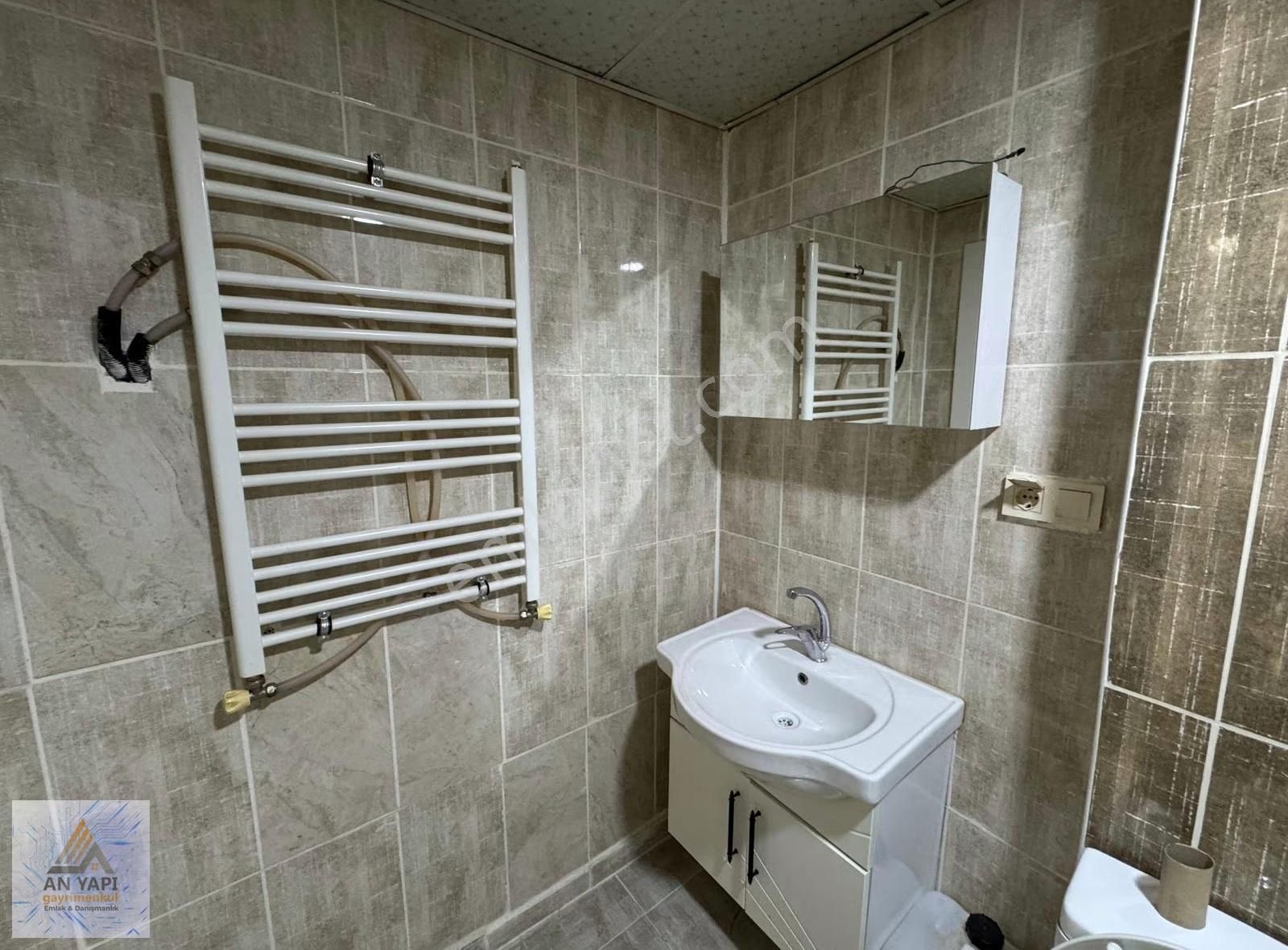 An Yapı Emlak'tan Bahçelievler De Kiralık 2+1 Giriş Katı Daire - Görsel 6