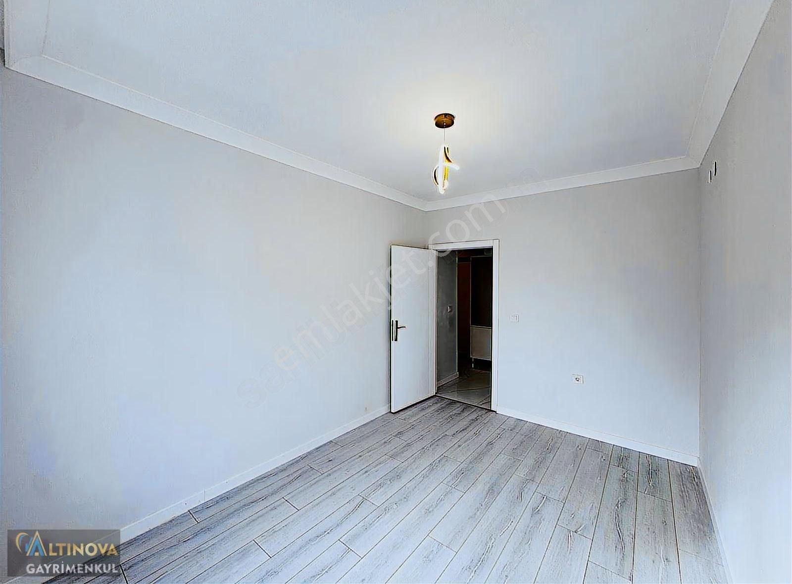 Keçiörende Emsalerinin Çok Altında Ful Yapılı Satılık 3+1 Daire - Görsel 20