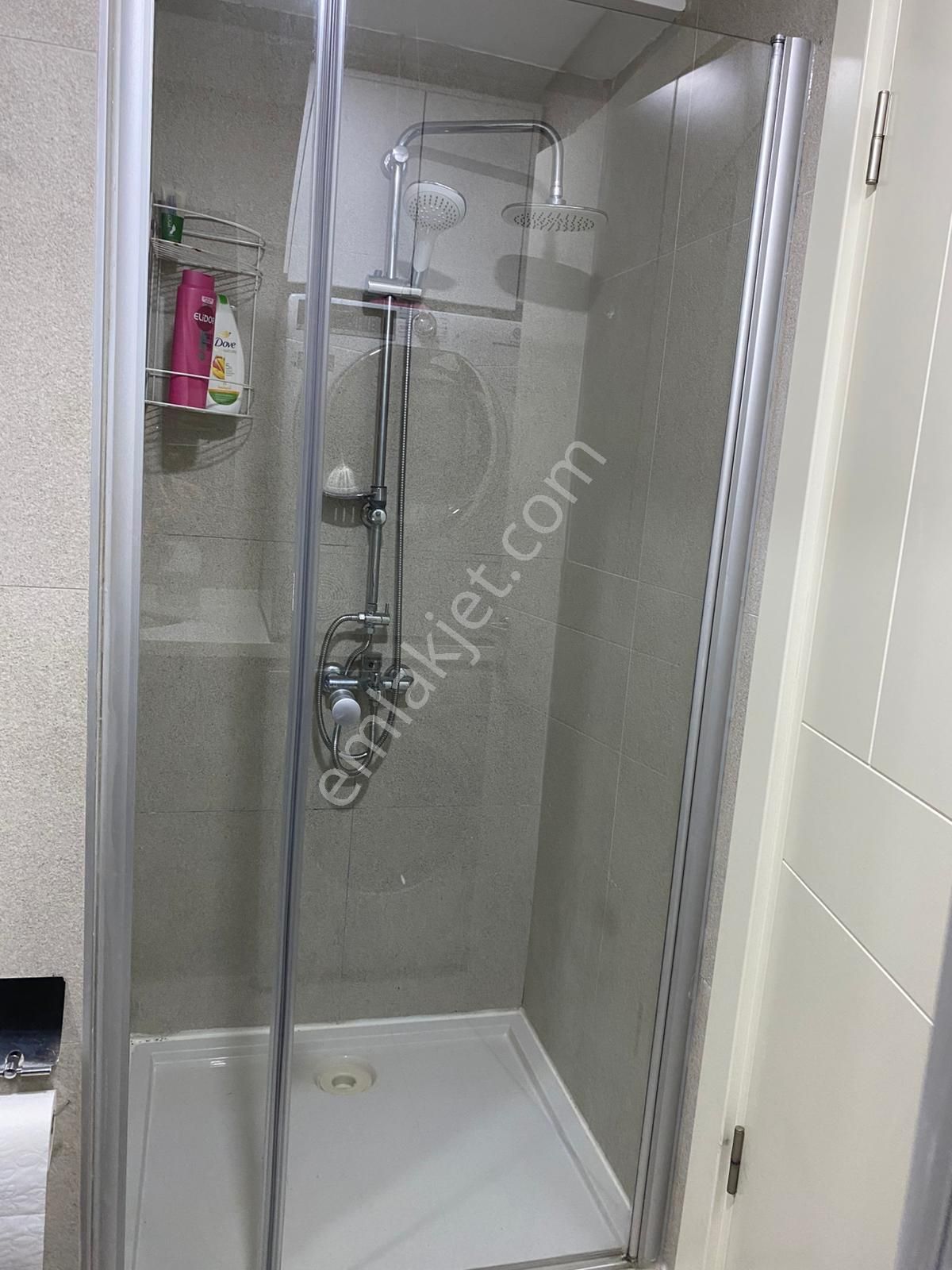 Emlak Dünyasından Pendik Esenlerde 2+1 Site İçi Daire - Görsel 23