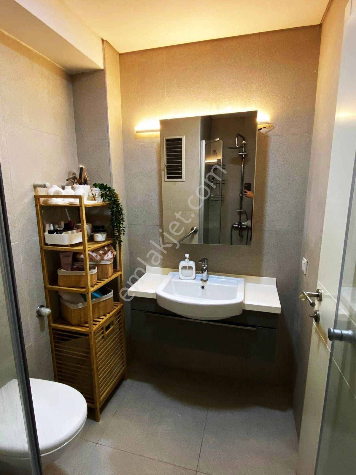 Emlak Dünyasından Pendik Esenlerde 2+1 Site İçi Daire - Görsel 21