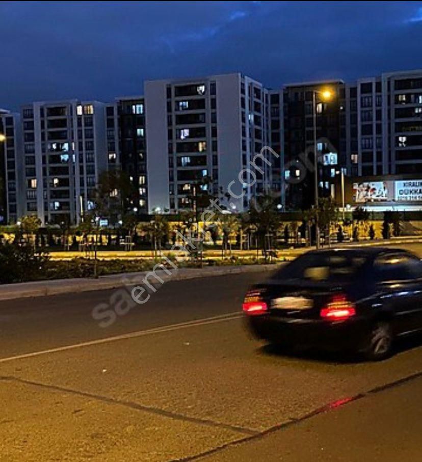 Emlak Dünyasından Pendik Esenlerde 2+1 Site İçi Daire - Görsel 35