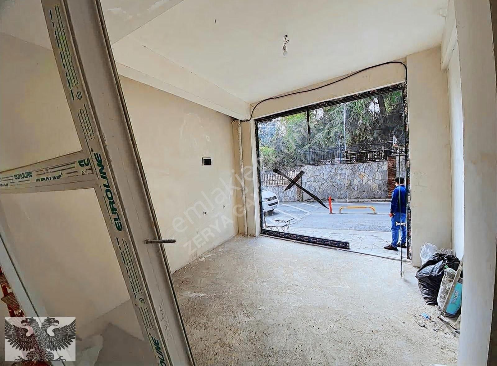 Beyoğlu Kaptanpaşada Kiralık Boş Dükkan - Görsel 19