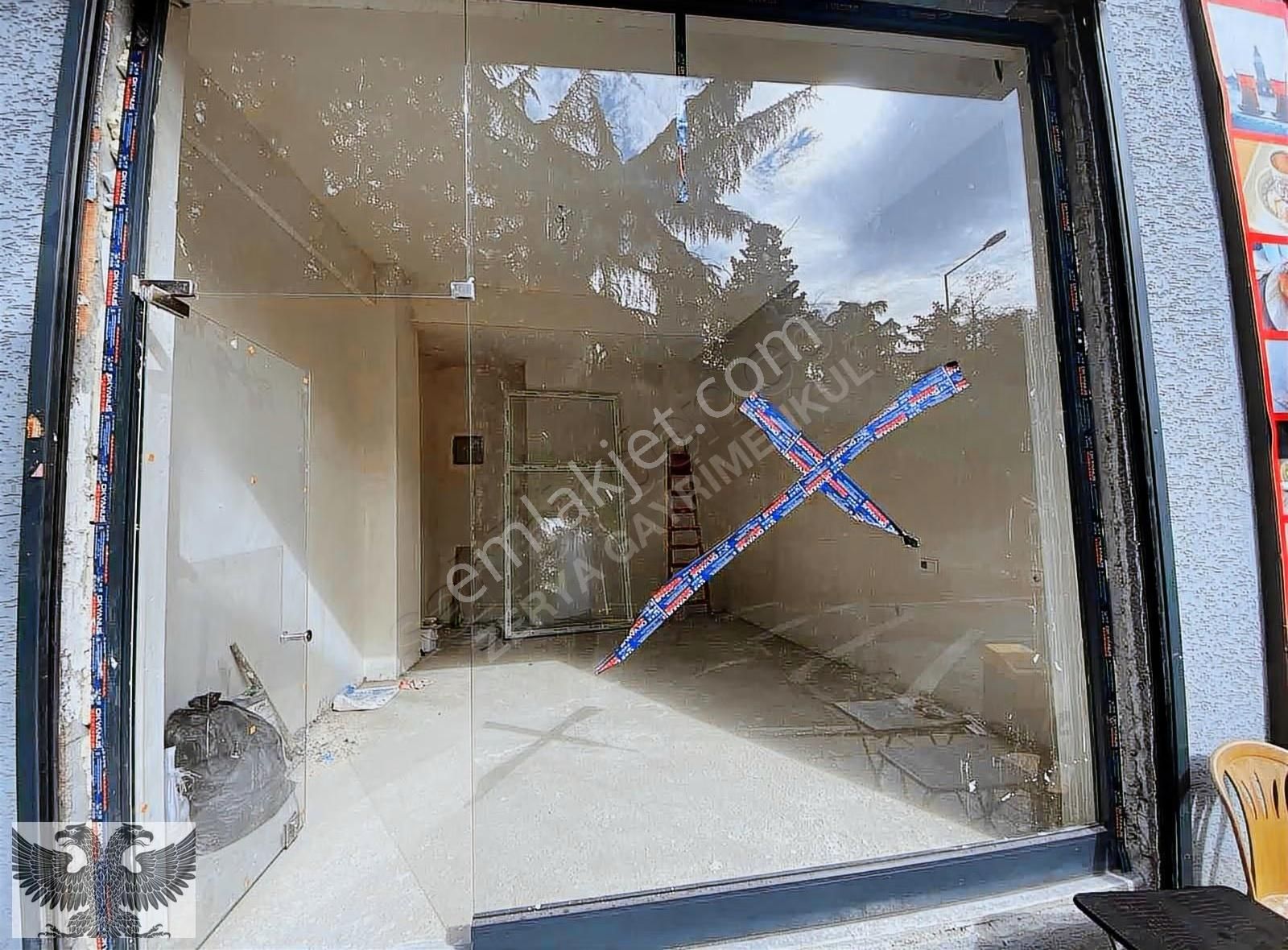 Beyoğlu Kaptanpaşada Kiralık Boş Dükkan - Görsel 2