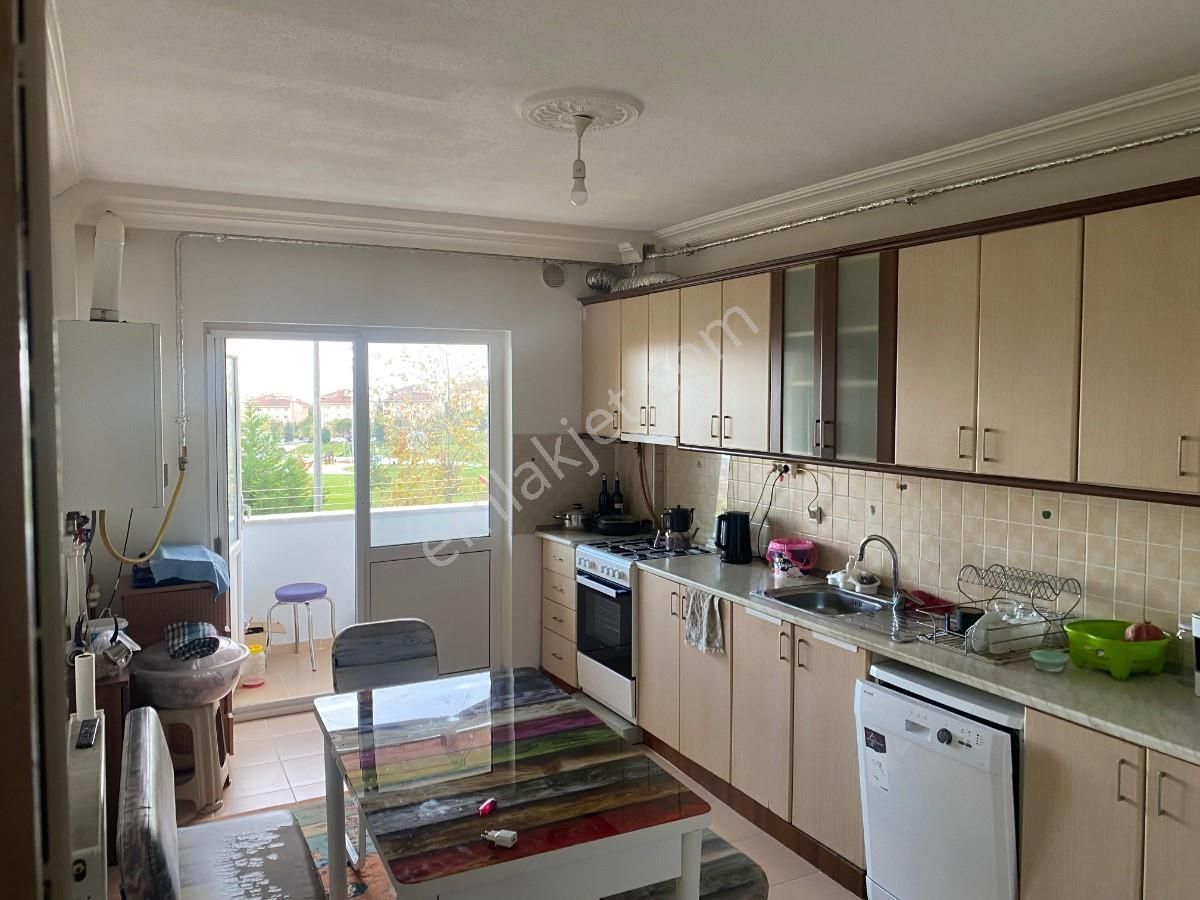 Ayçiçek Vadisinde Manzaralı 4+1 Geniş Satılık Daire - Görsel 13