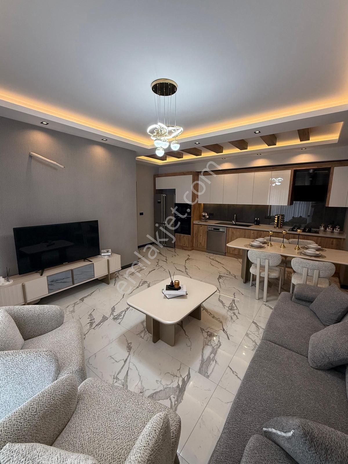 Kuşadasında 3+1 Satılık Lüks Daire - Görsel 2