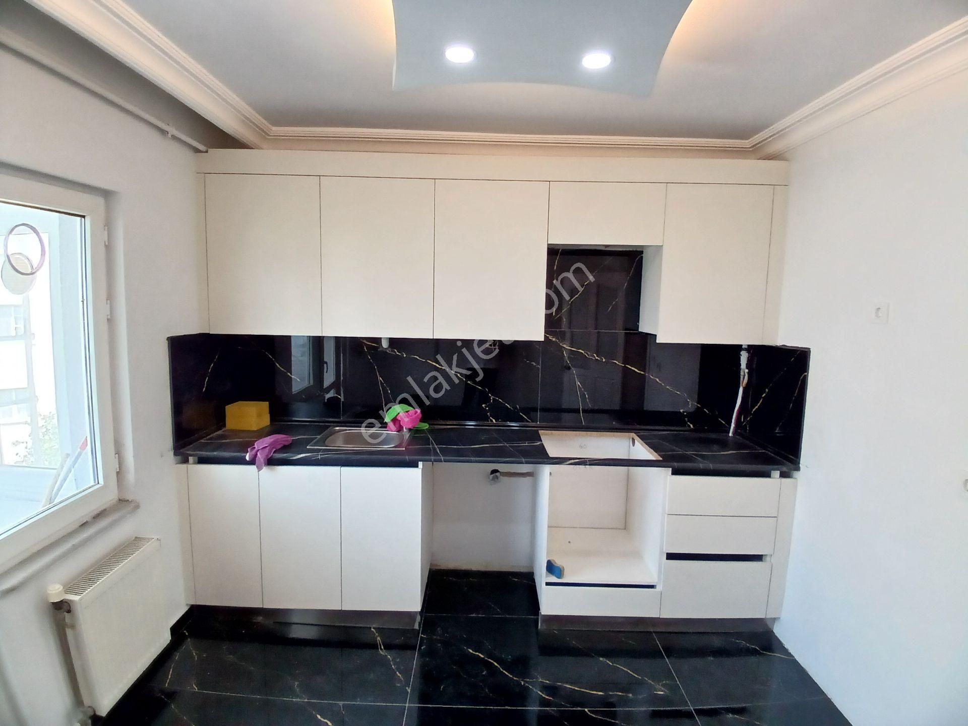 Polat Emlak...komple Yenilenmiş Taşınmaya Hazır Sıfır Daire