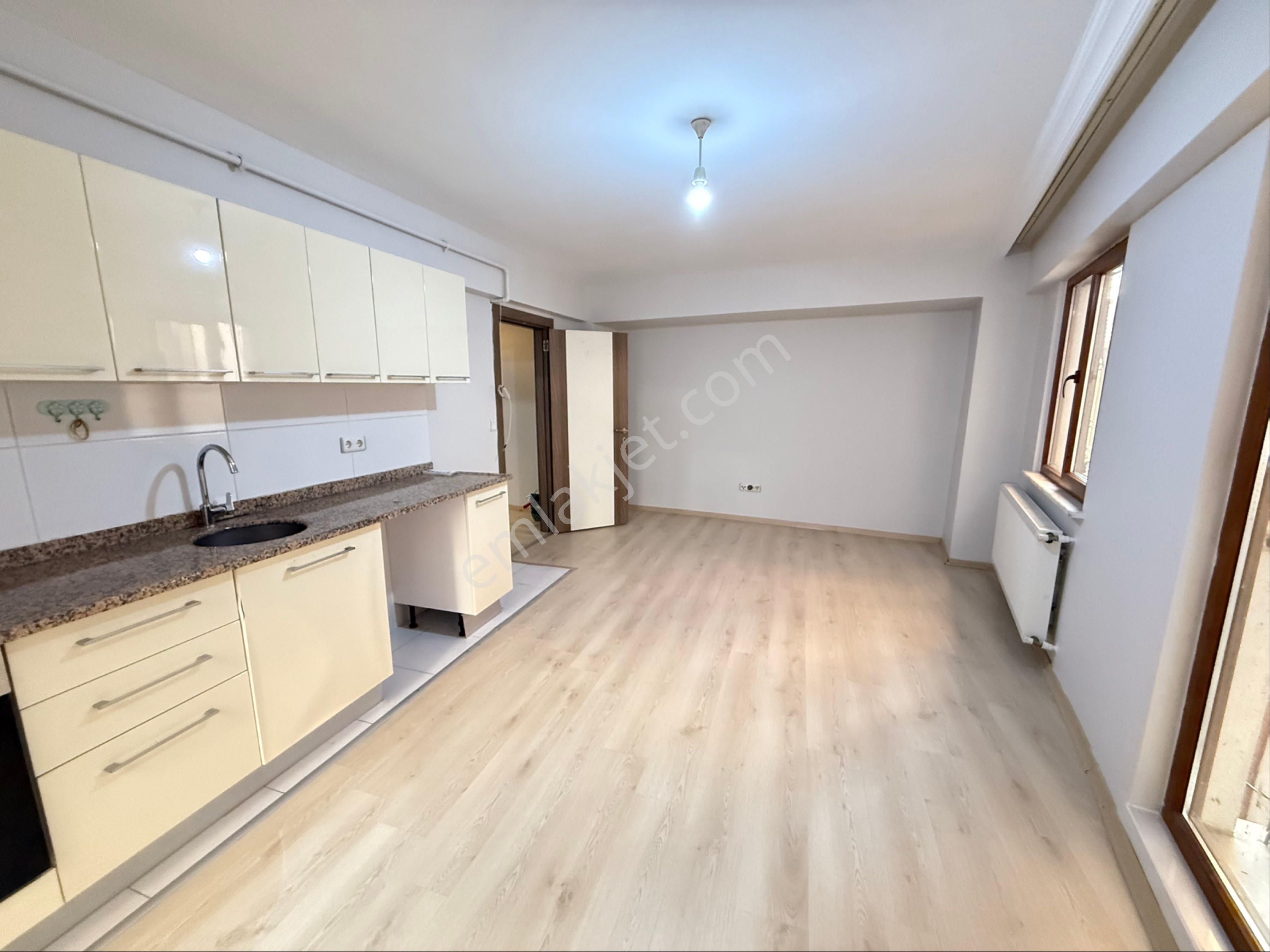 Cadde Dibinde Yeni Bina Y.giriş Kat 1+1 Temiz Ferah Lüks Daire - Görsel 7