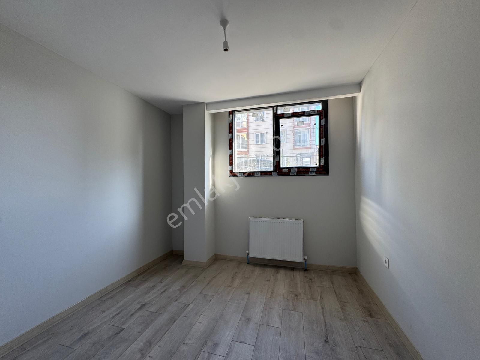 Beylikdüzü Yakuplu Da Satılık 2+1 Bahçe Kat Ön Cephe Sıfır Daire - Görsel 12