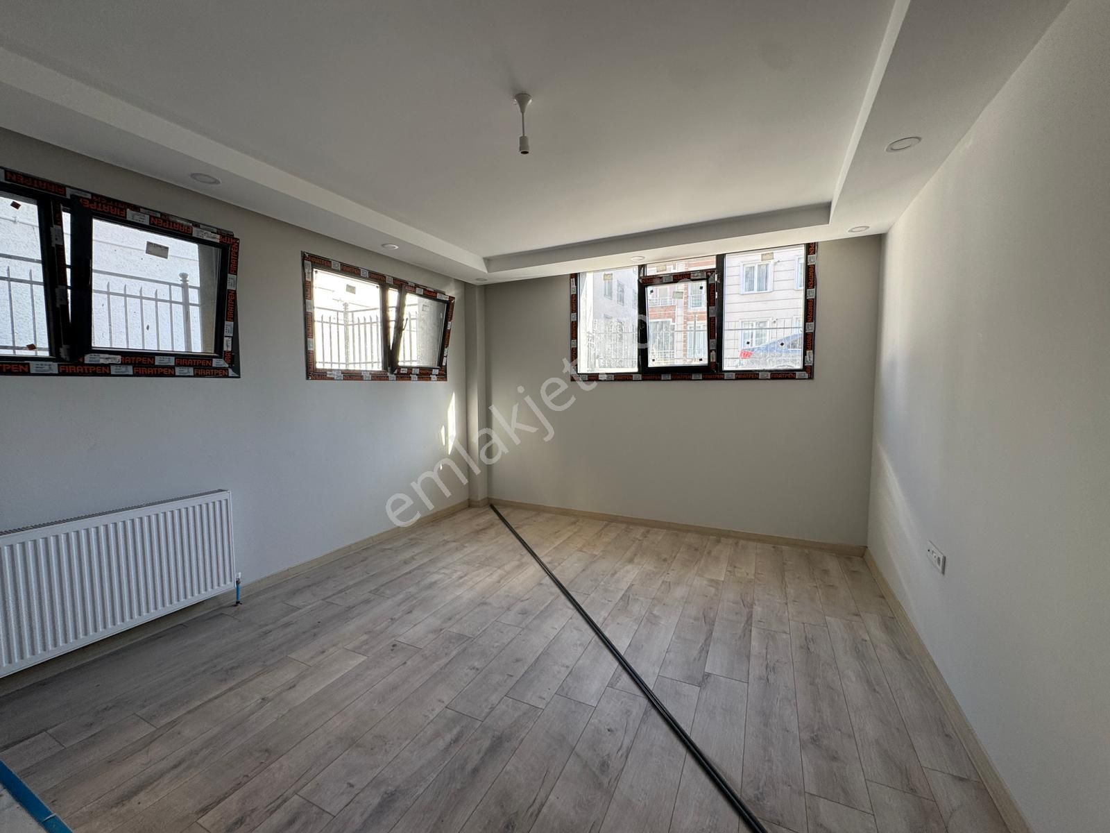 Beylikdüzü Yakuplu Da Satılık 2+1 Bahçe Kat Ön Cephe Sıfır Daire - Görsel 9