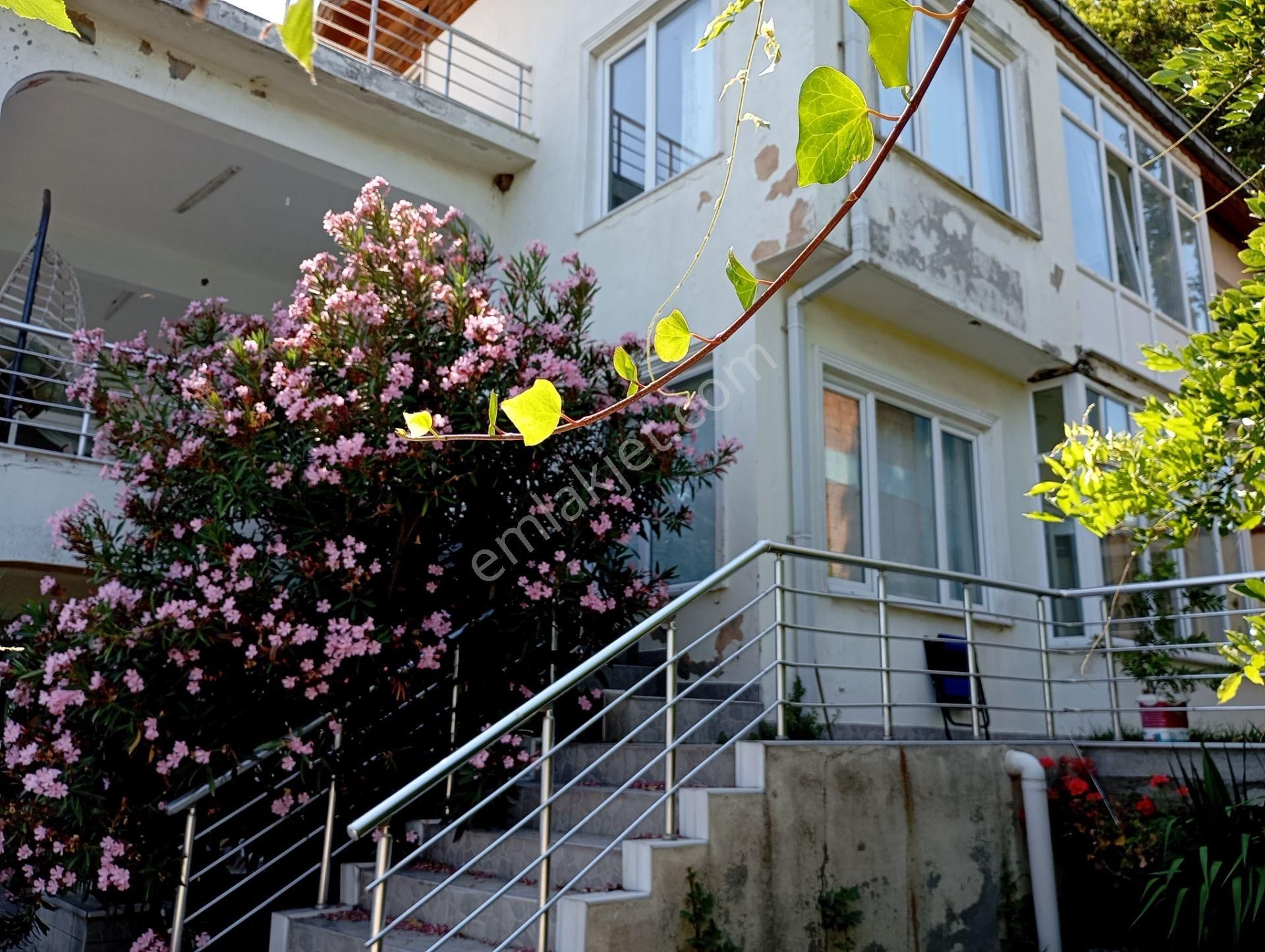 Balıkesir Erdek Aşağıyapıcı Mah. 8+1 Satılık Yazlık Kendine Ait Sahili Bulunan - Görsel 9