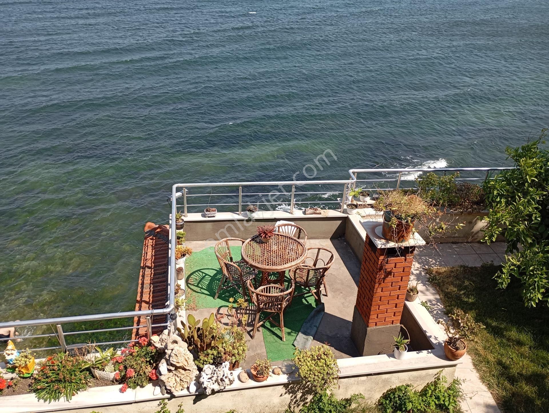 Balıkesir Erdek Aşağıyapıcı Mah. 8+1 Satılık Yazlık Kendine Ait Sahili Bulunan - Görsel 6