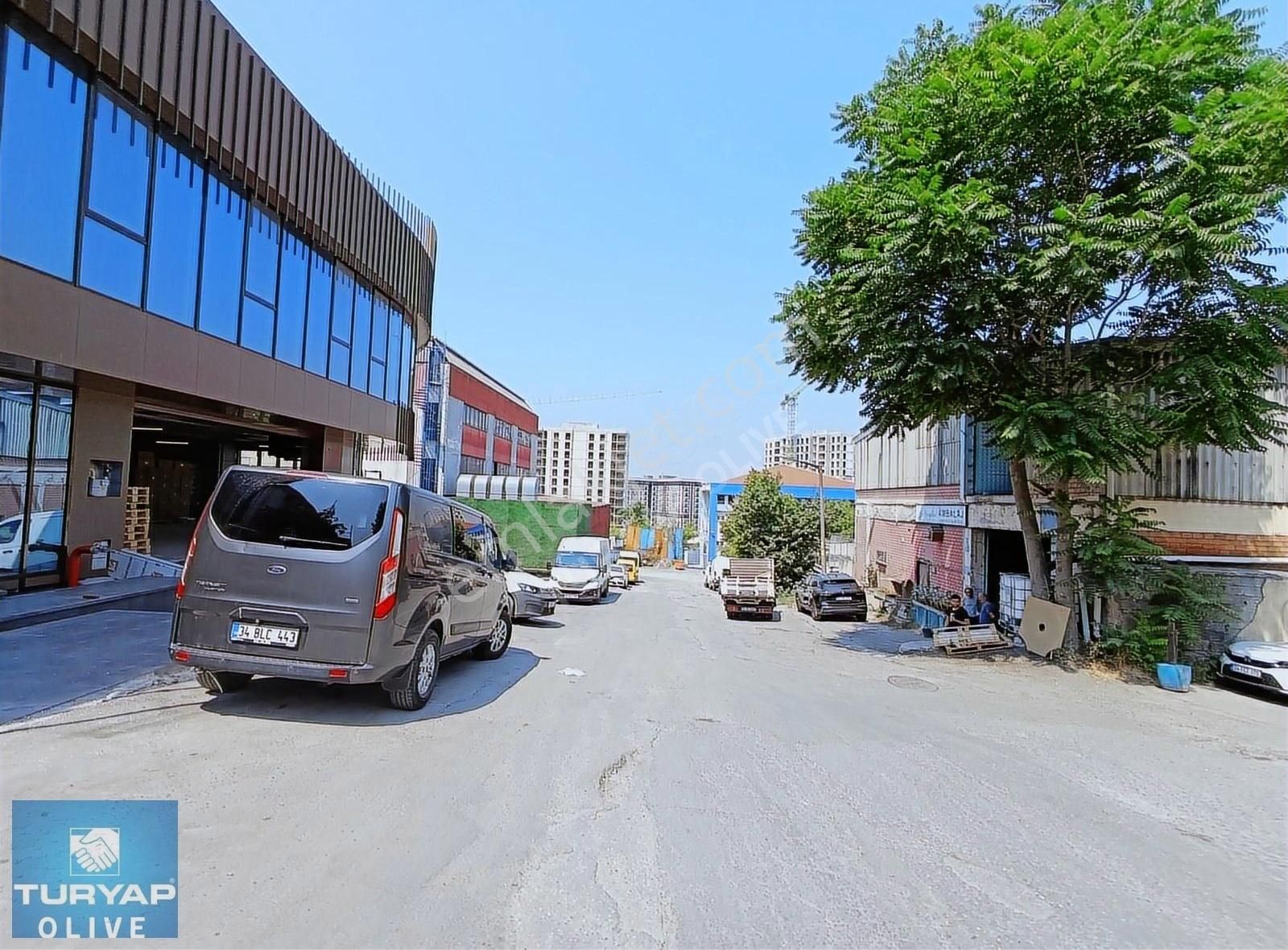 Başoğlu Sanayi Sitesinde Satılık Dükkan 200 M2 Yatırımlık - Görsel 10