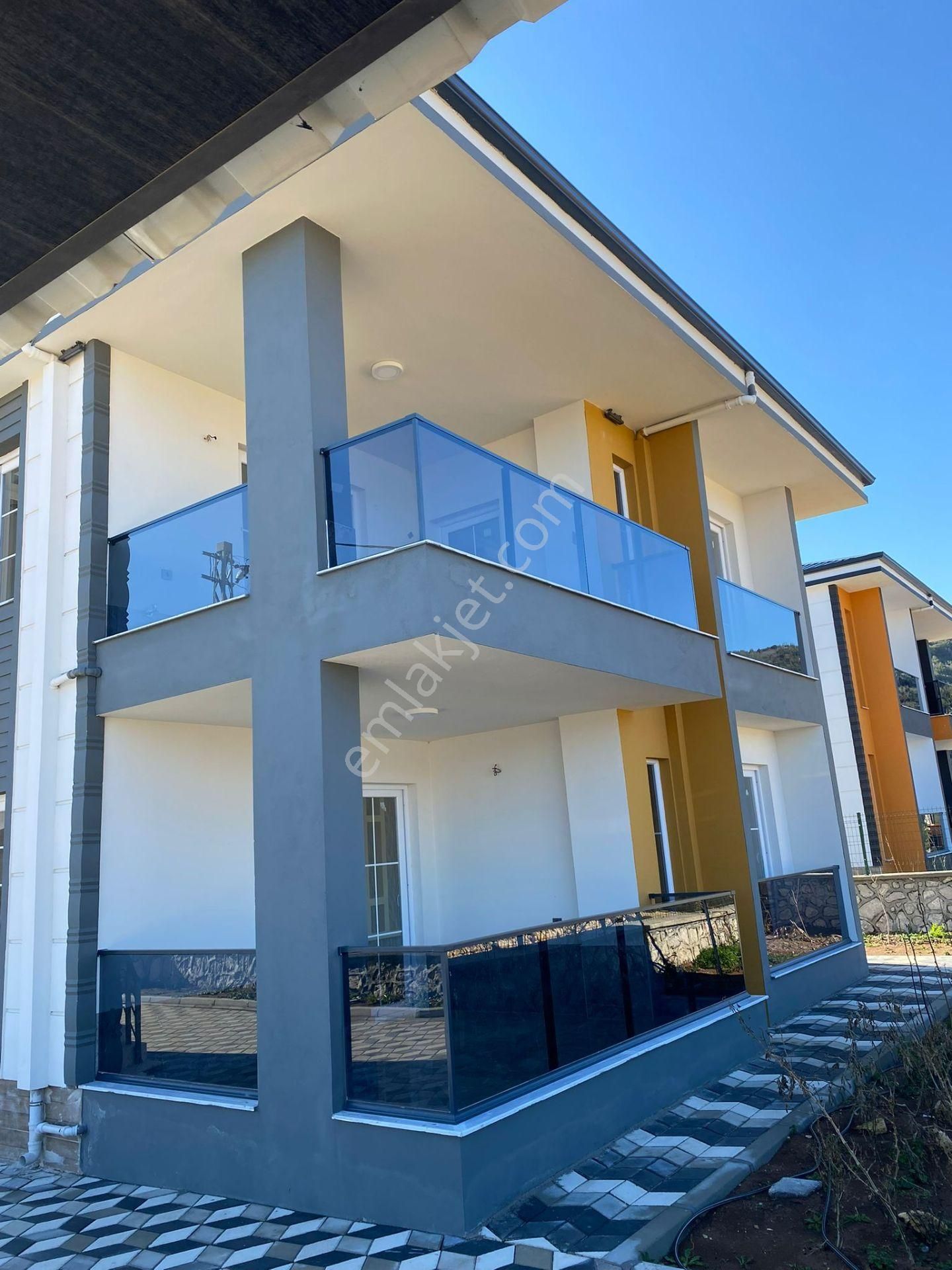 Acar Group İnşaat'tan 400 M2 Arsa İçerisinde 4+1 Dubleks Satılık Villa